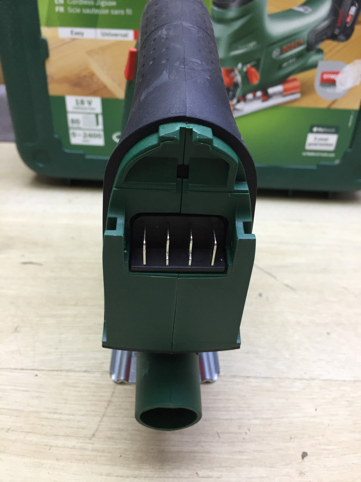 Bosch Akku-Stichsäge PST 18 Li, mit Akku 2,5Ah und Ladegerät, I33461