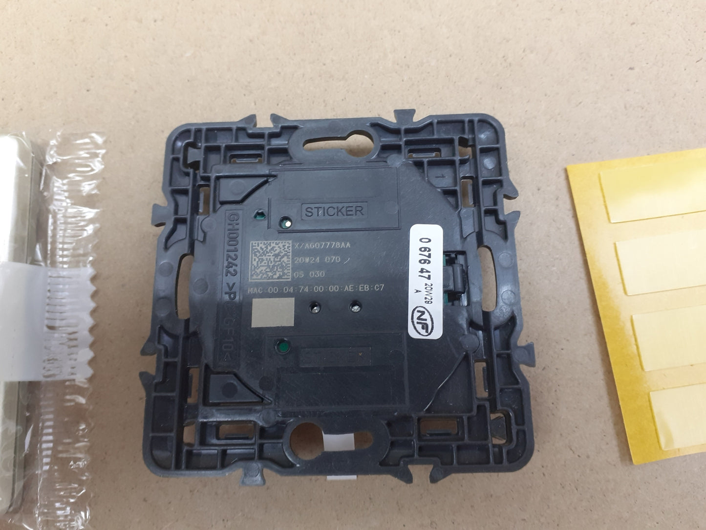 Legrand LEG67647 Rolladenschalter, Métal Titane, I07221