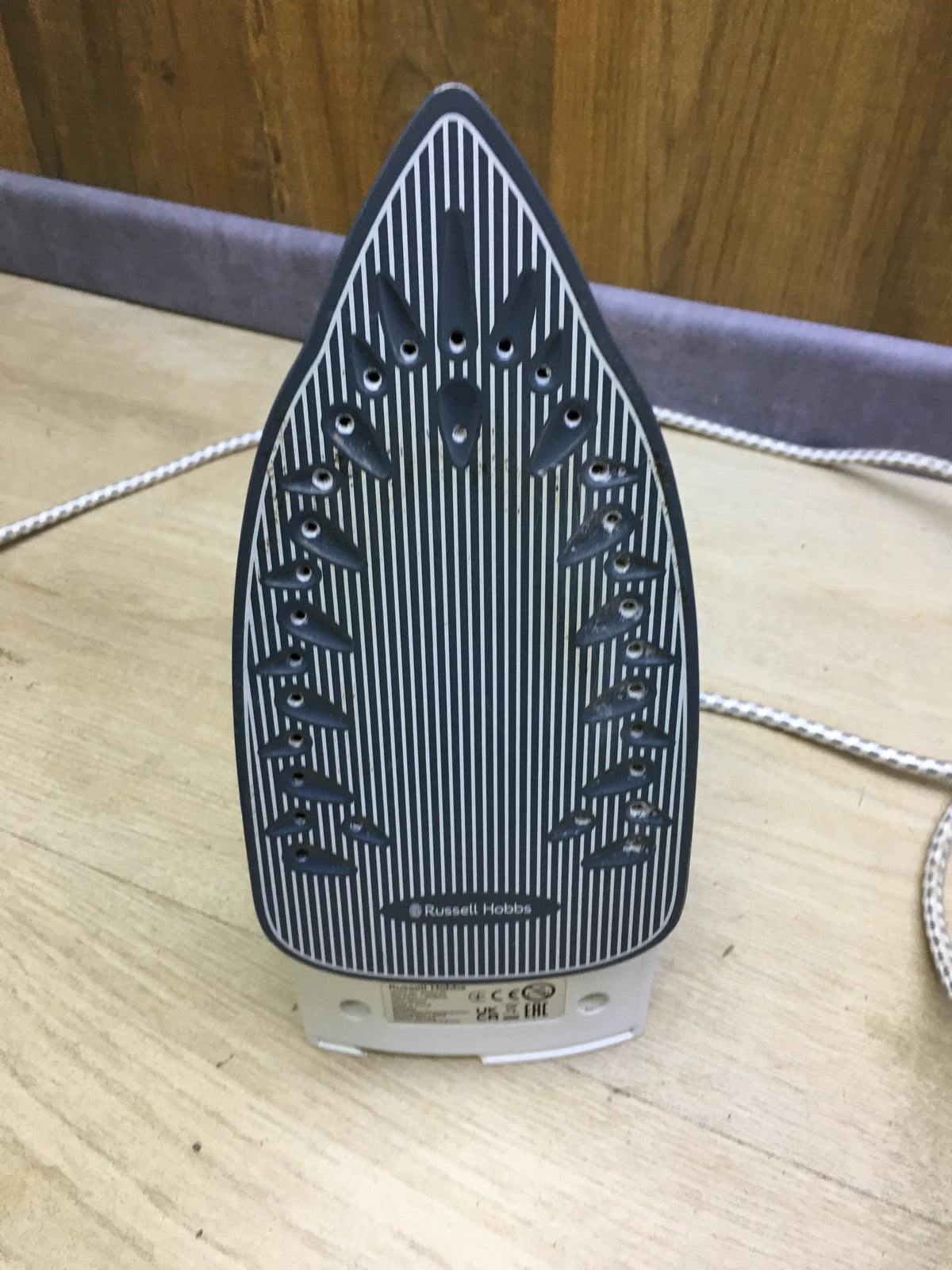 Russell Hobbs steam iron 20562-56, 2600W, I30143