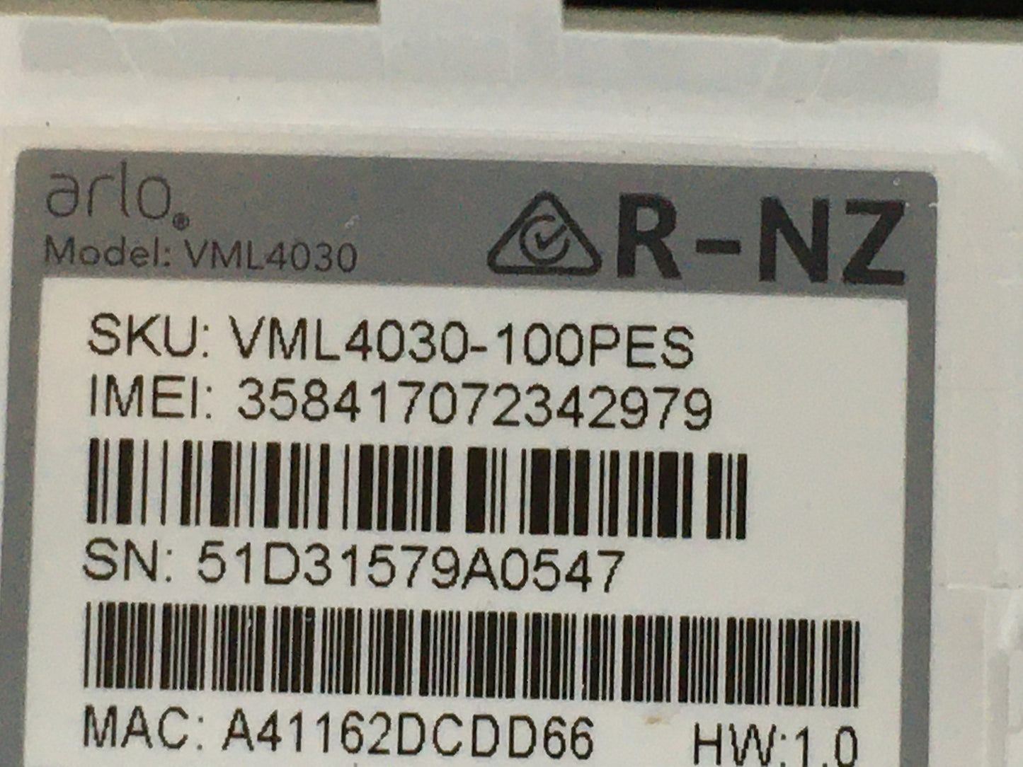 Arlo Go Überwachungskamera, kabellos, mobil, Innen/Außen VML4030, I32377