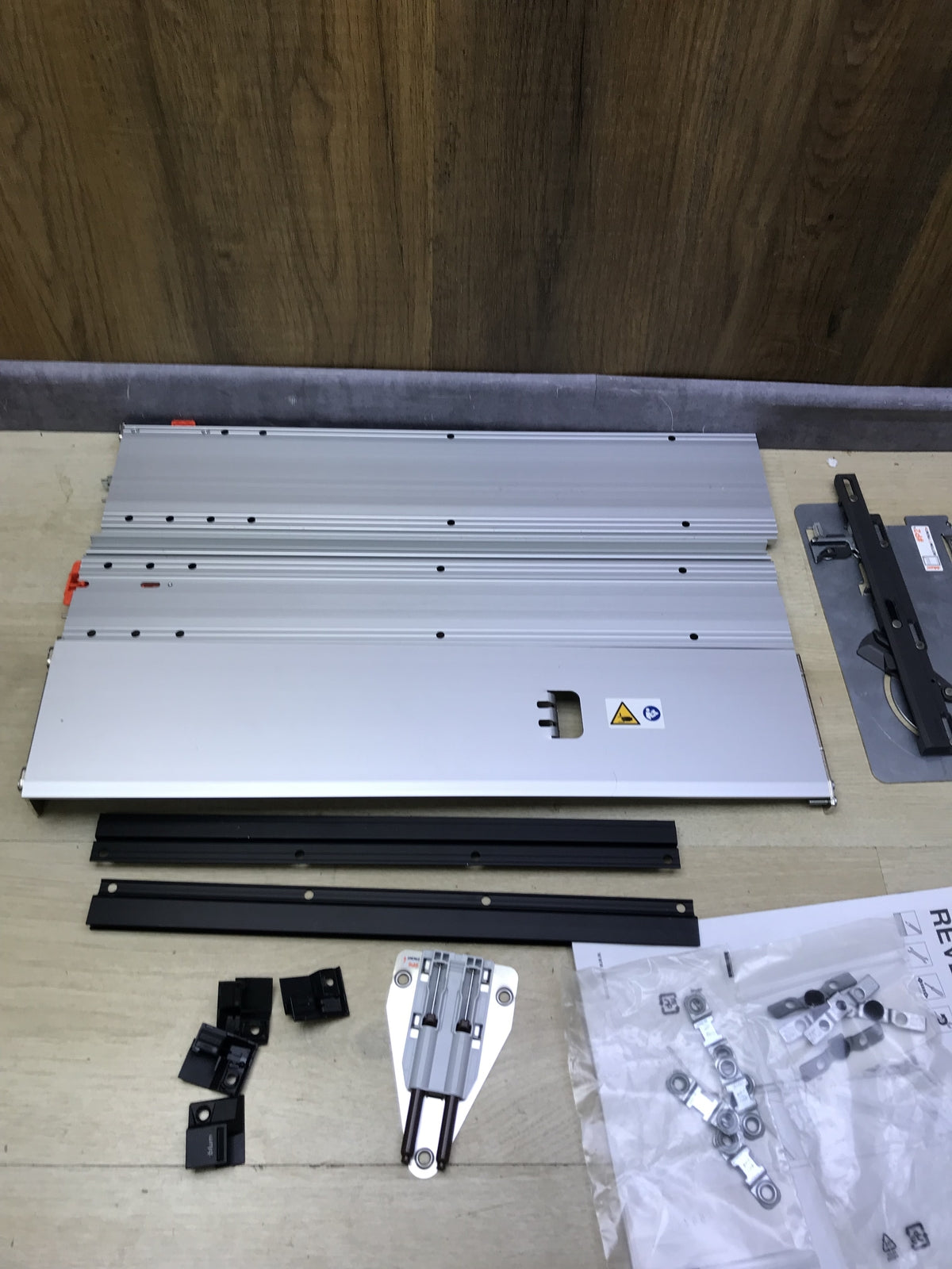 BLUM REVEGO uno pocket rail set length 500 mm, left, I31751