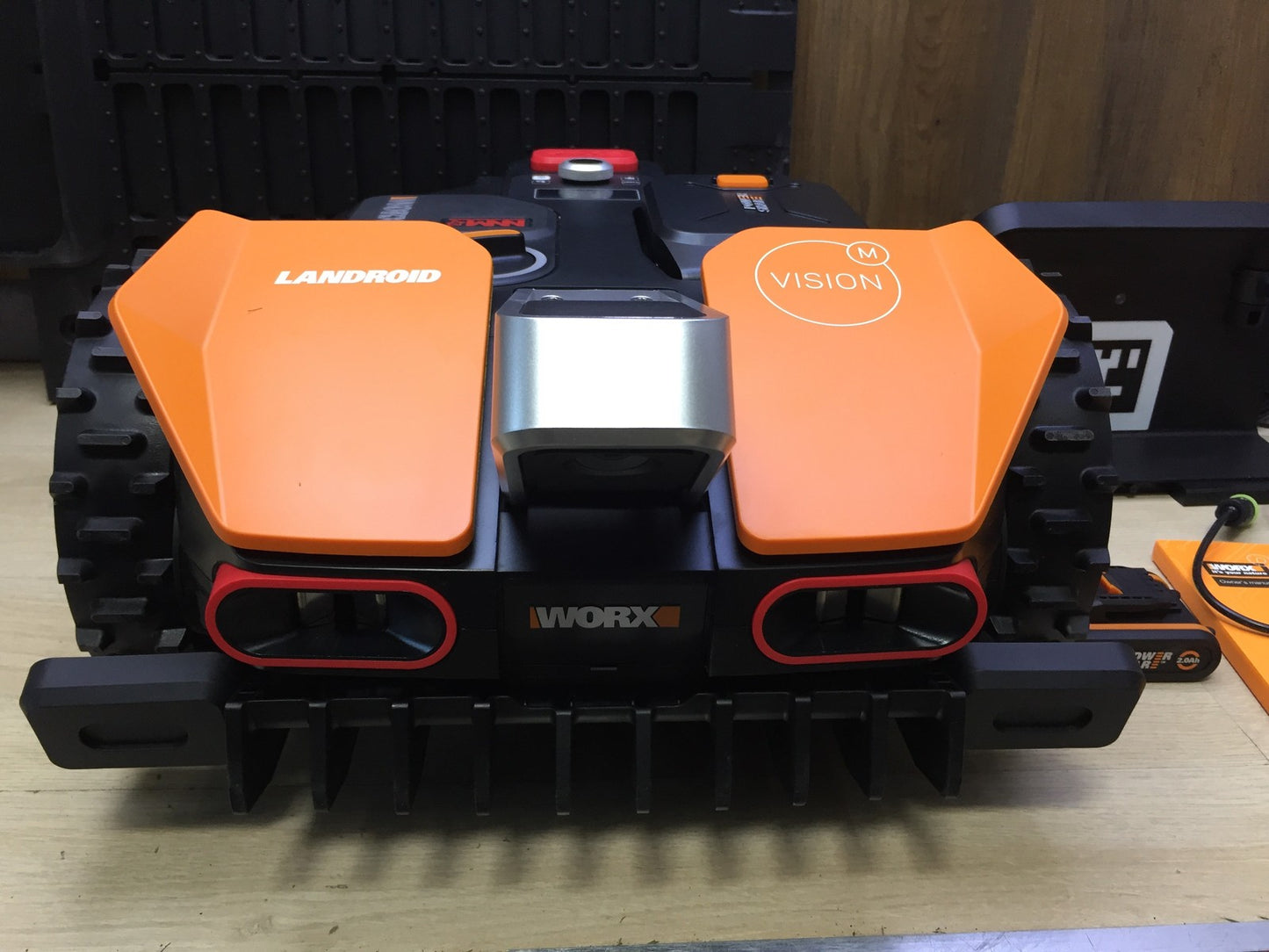 WORX Landroid Vision M600 Mähroboter WR206E.1 für Gärten bis 600m², I33683