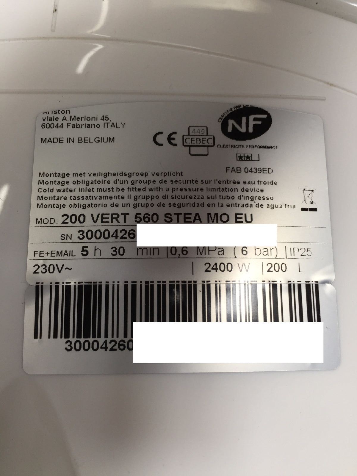 Ariston ARI 200 VERT 560 STEA MO EU hot water tank 200L EEK: C I32661
