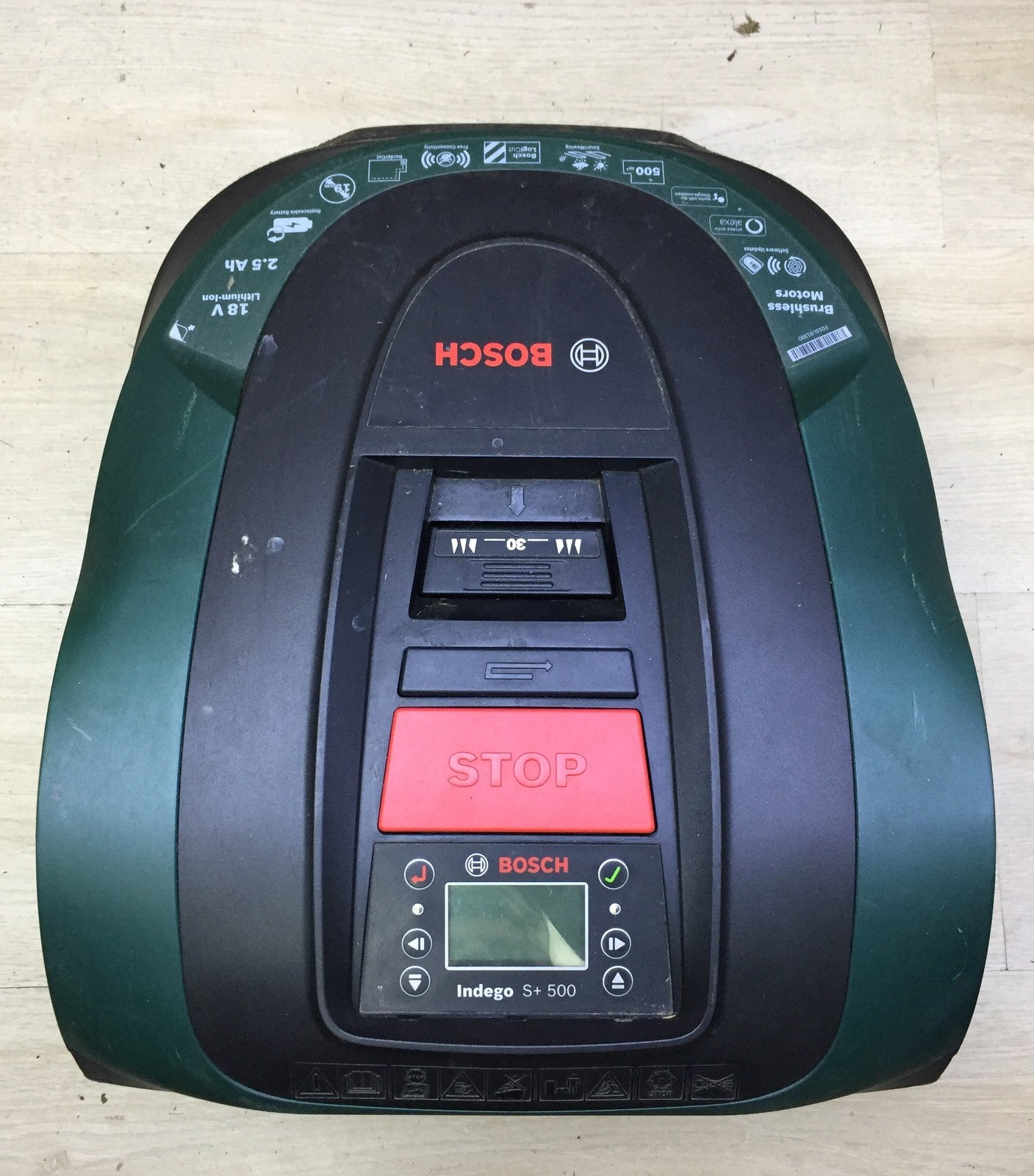 Bosch Indego S+ 500 robotic lawnmower, for lawns up to 500 m², I33199