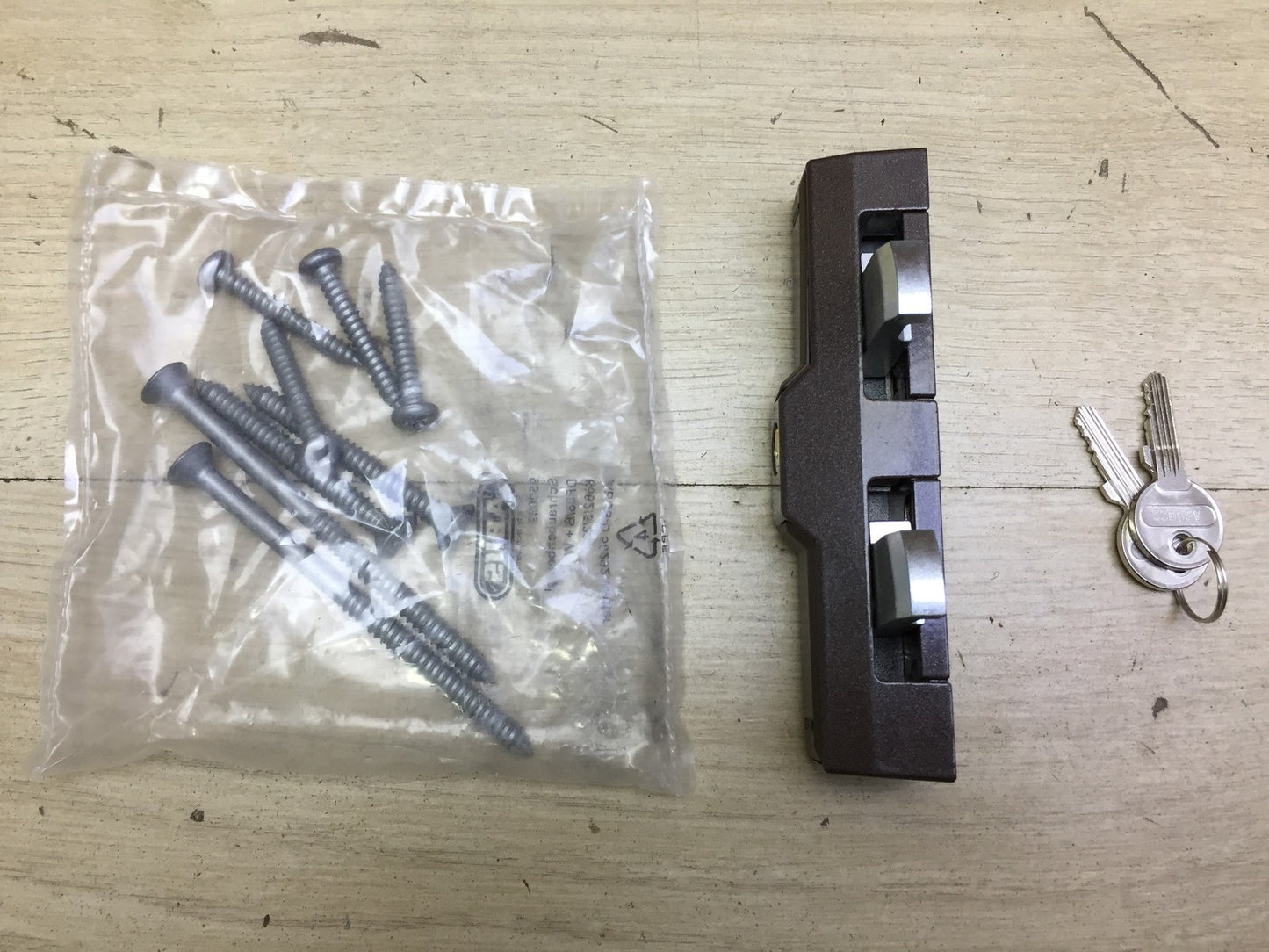 ABUS Dachfenster-Zusatzschloss DF88, 11900, Braun, Dachfenstersicherung, I33105