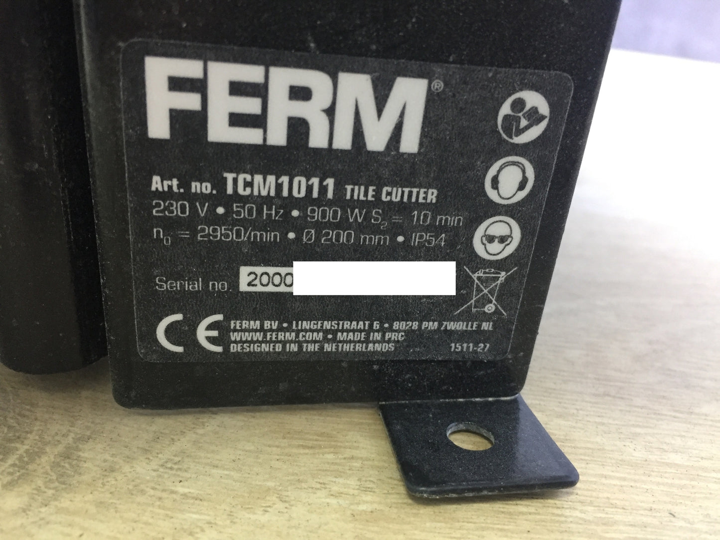 FERM TCM1011 Fliesenschneider 900W 2950/min 200mm, I19745