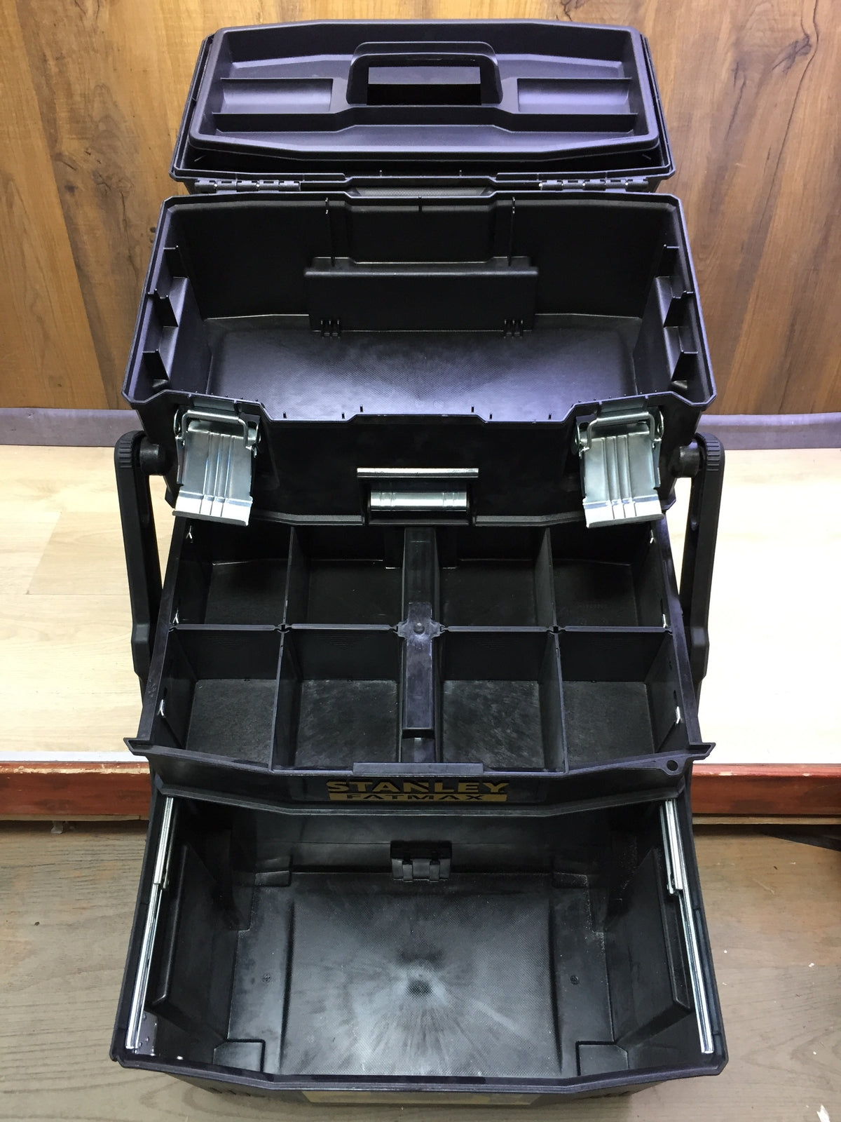 Stanley 1-94-210 FatMax Tool Box Mobile Workstation, I32824