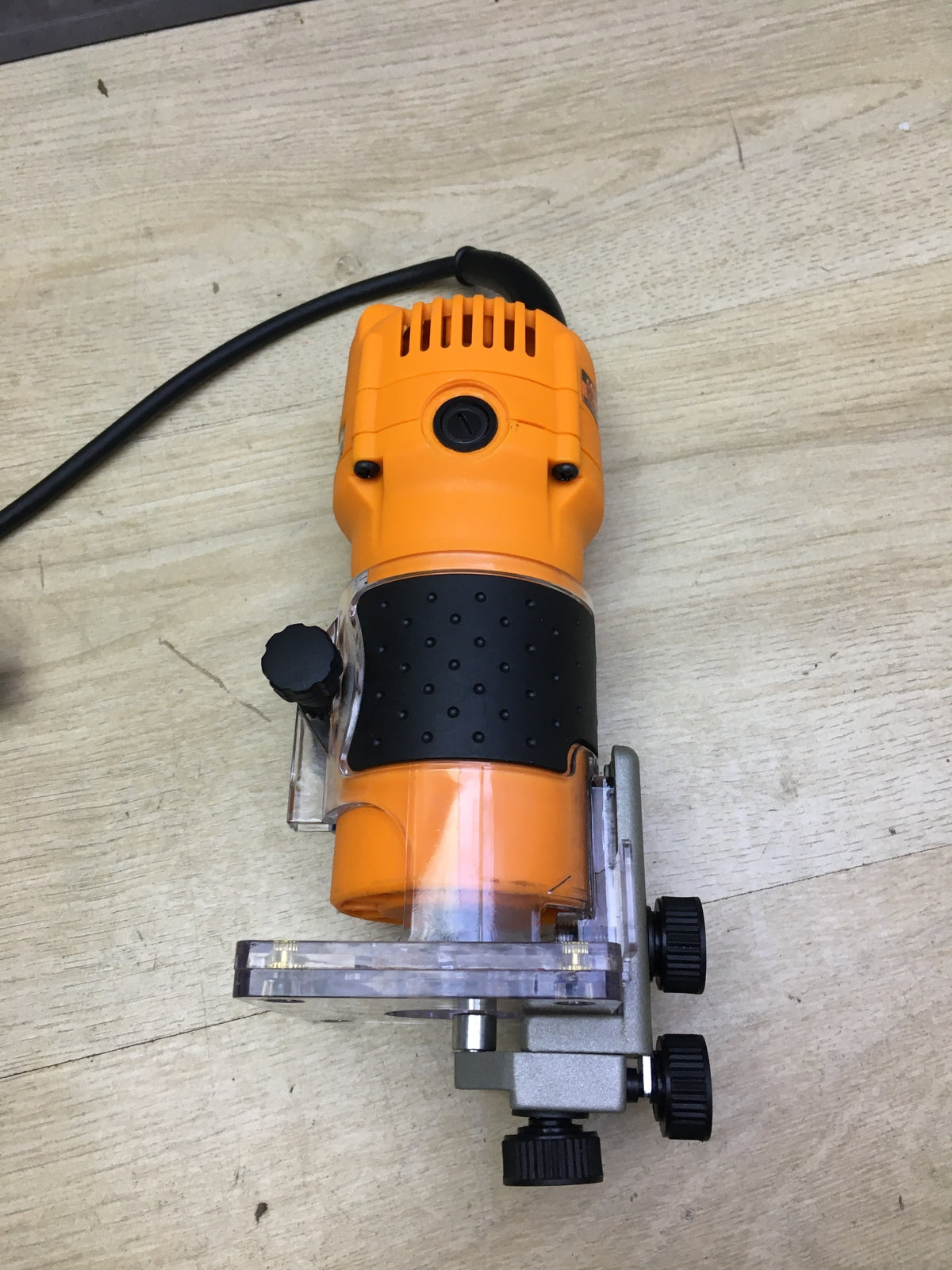 CMT CMT10 electric edge router 550 W, I30630