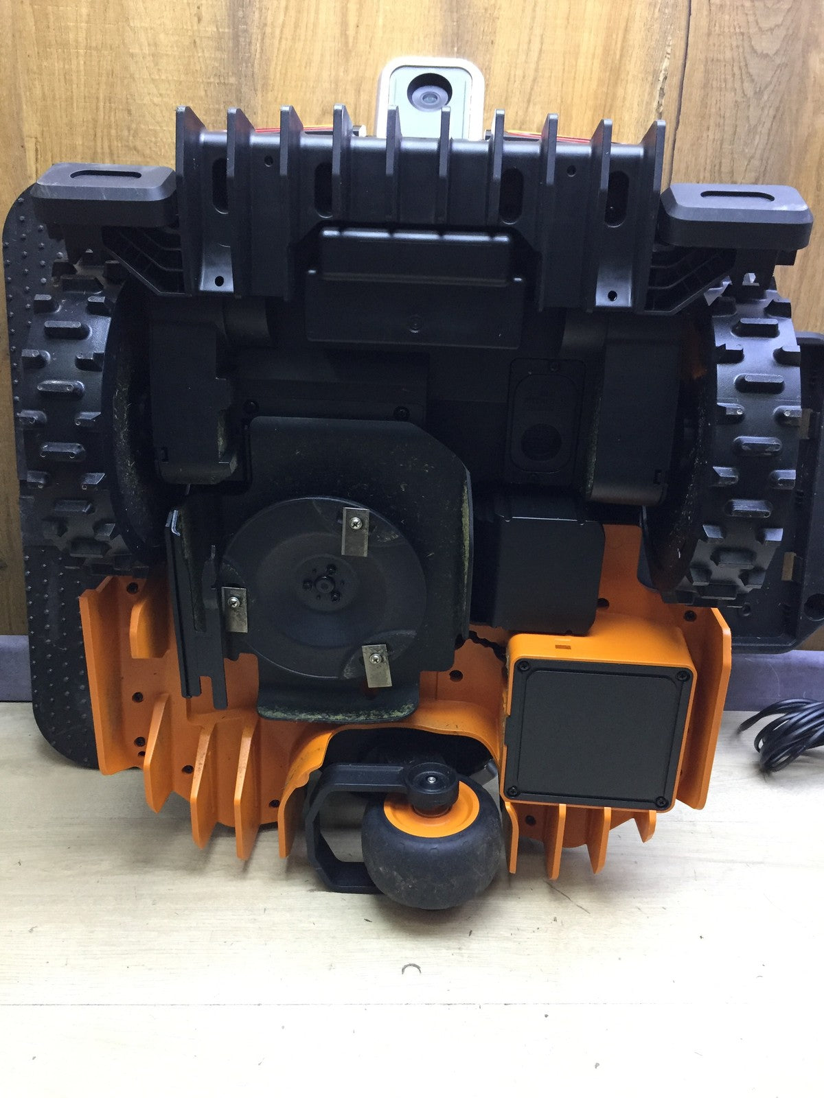 WORX Landroid Vision M600 Mähroboter WR206E, für Gärten bis 600qm, I33570