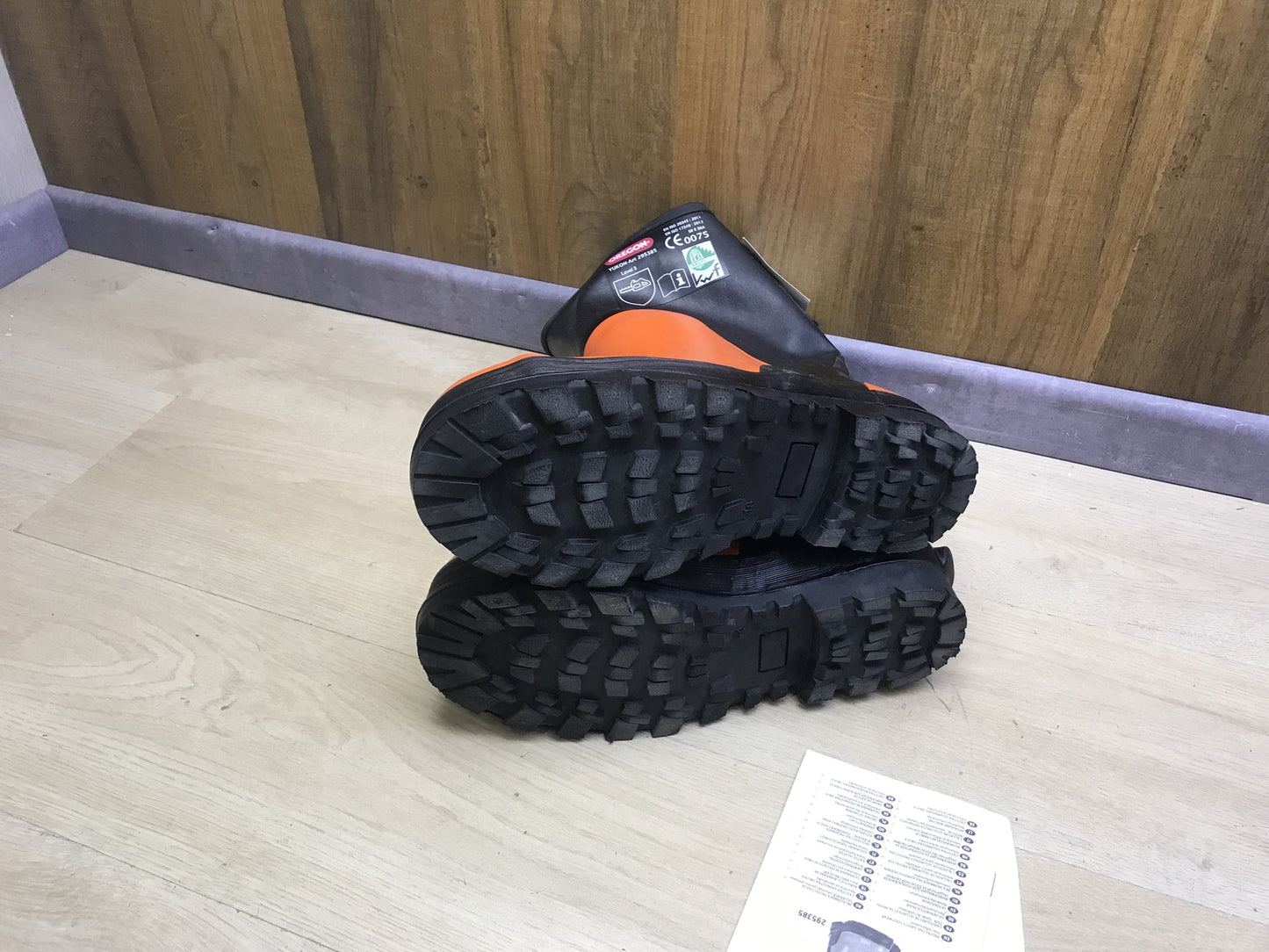 Oregon Yukon safety boots made of rubber, protective boots size 48, I31796