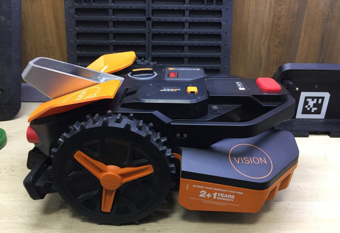 WORX Landroid Vision S250 Mähroboter WR202E für Gärten bis 250m² I33568