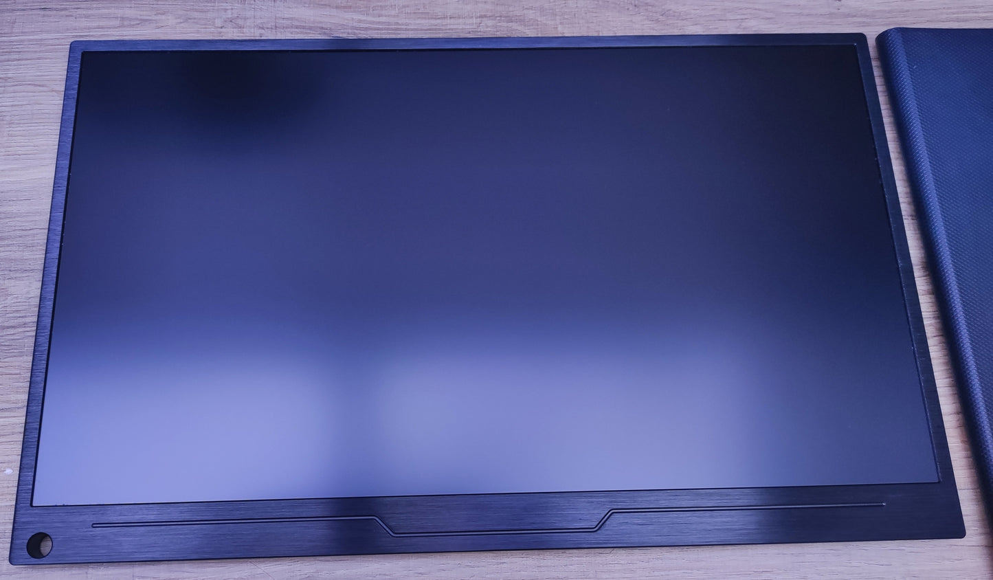 UPERFECT Portable Monitor 18.5" FHD 1920x1080 IPS HDR USB-C FreeSync 120Hz