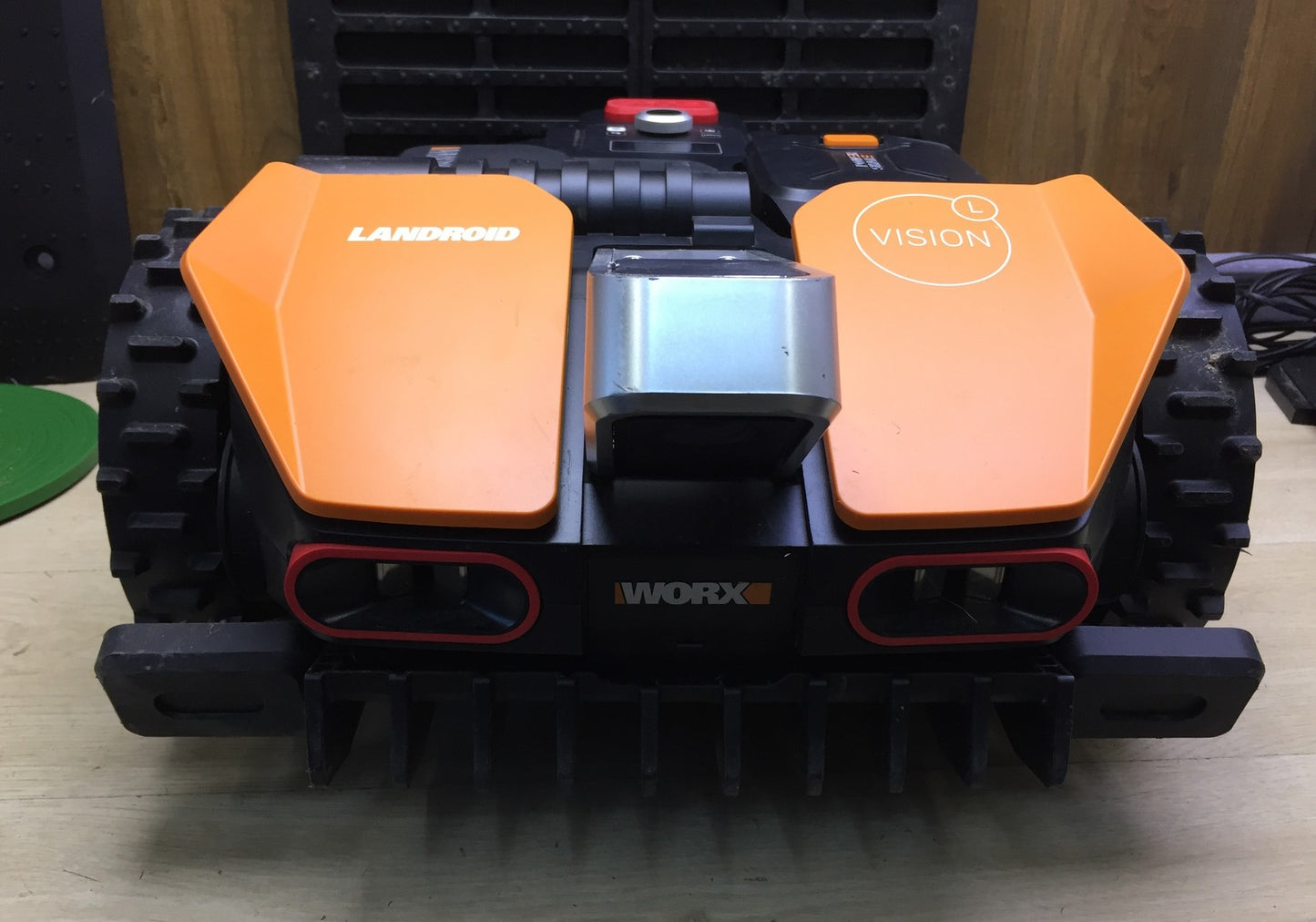 WORX Landroid Vision L1300 robotic lawnmower WR213E.1 for gardens up to 1300m², I33546