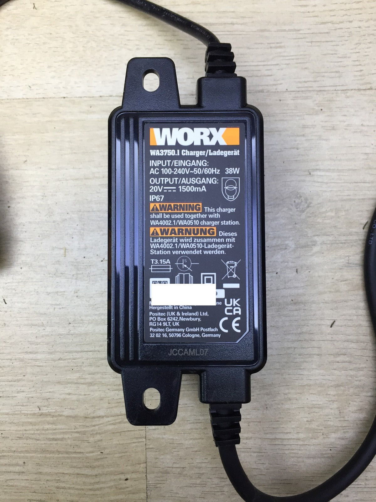 WORX Landroid M700 PLUS WR167E robotic lawnmower for gardens up to 700 sqm, I33526