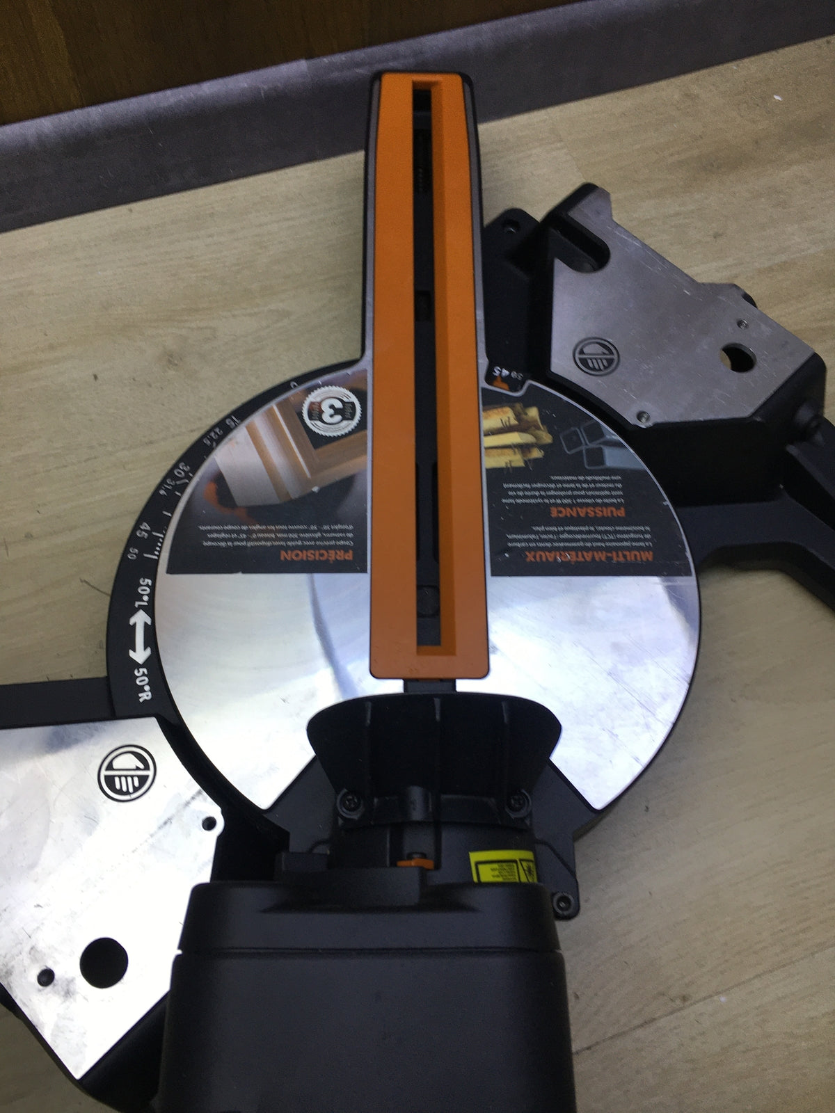Evolution R210SMS-300+ Mehrzweck-Gleit-Gehrungssäge 210 mm, I31494