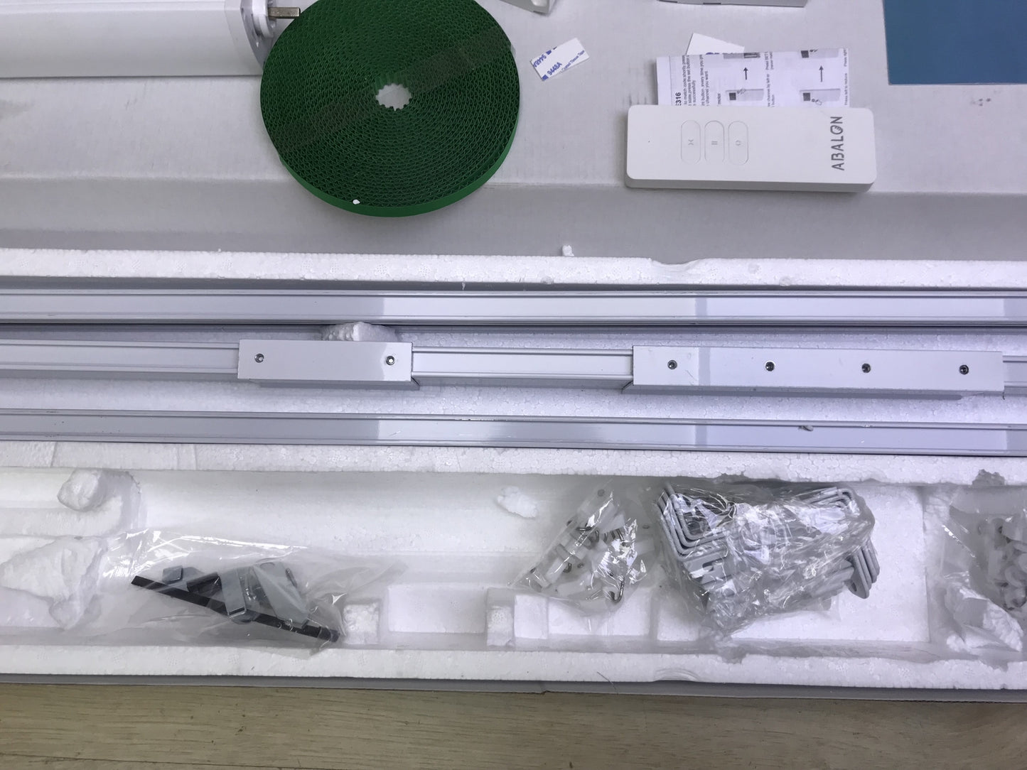 ABALON BCM700D-TY01 Curtain Track, Motorized, White, 1 to 3 m, I31978