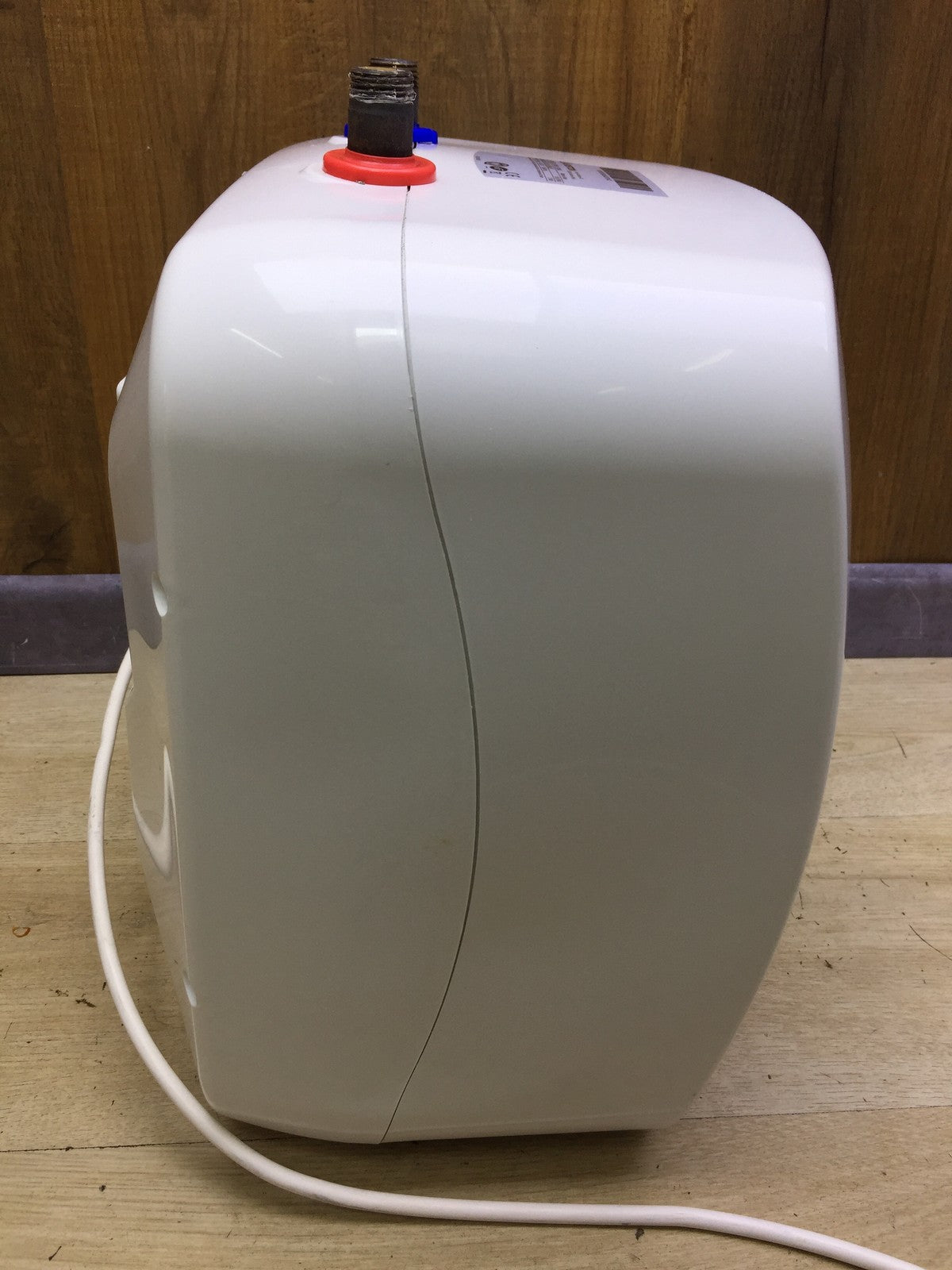 Ariston Blu Evo RS electric instantaneous water heater, 10 liters, 2000 W, EEK: B, I33264