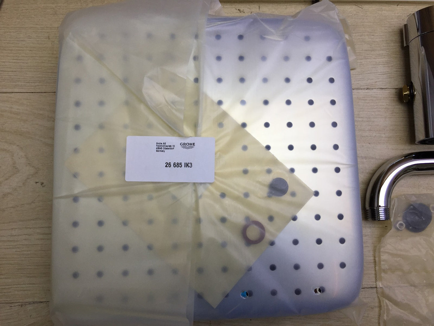 GROHE Vitalio 250 shower system with diverter (26698001), water-saving, I33228