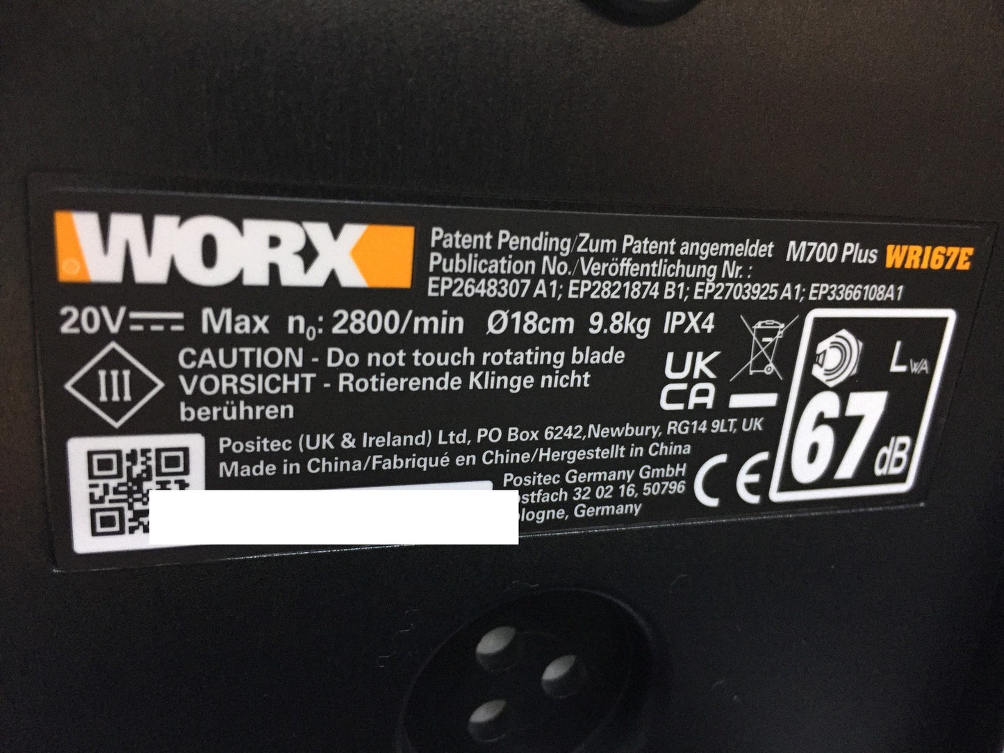 WORX Landroid M700 PLUS WR167E robotic lawnmower for gardens up to 700 sqm, I33518