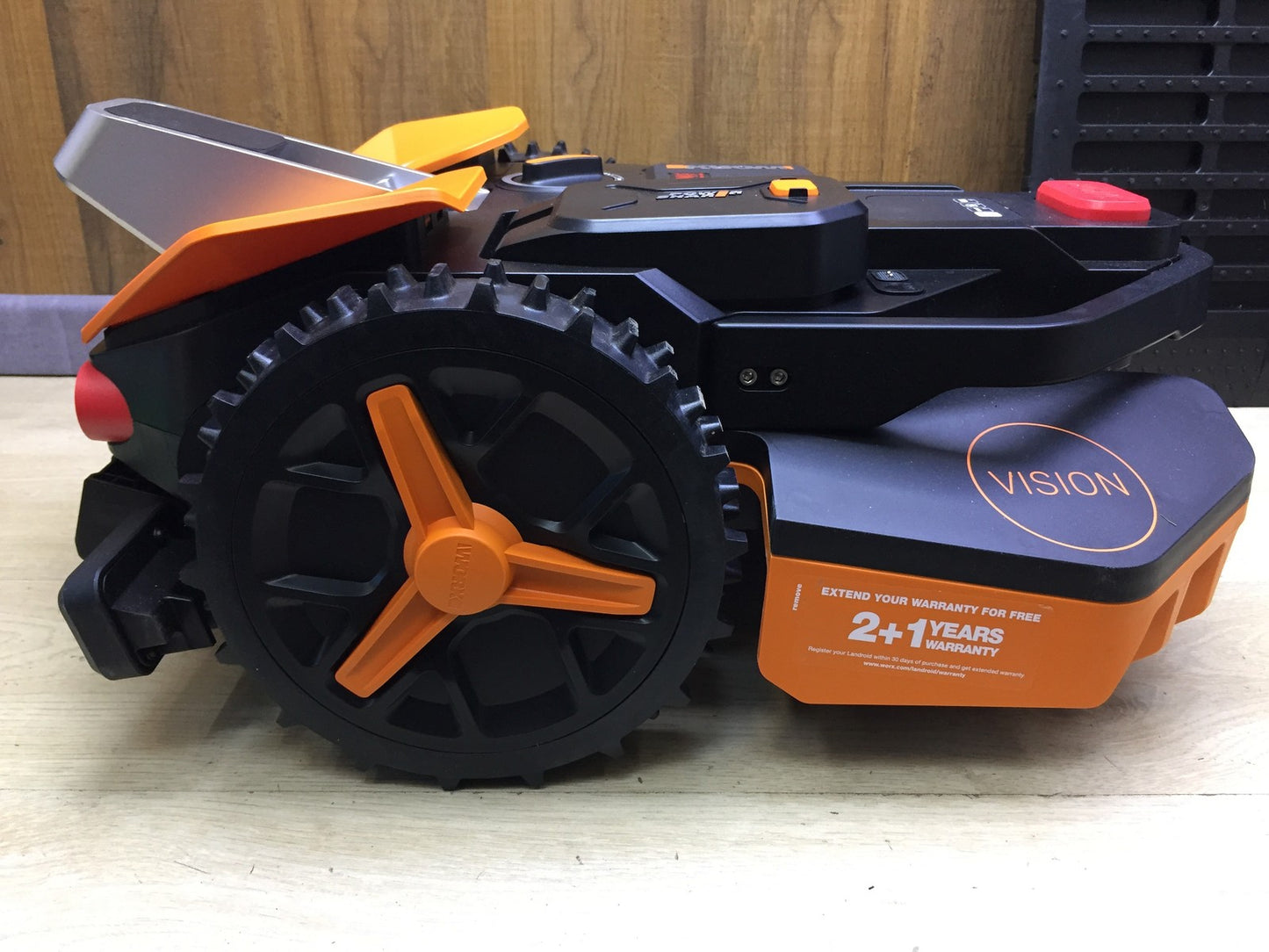 WORX Landroid Vision S250 robotic lawnmower WR202E, for gardens up to 250m², I33472