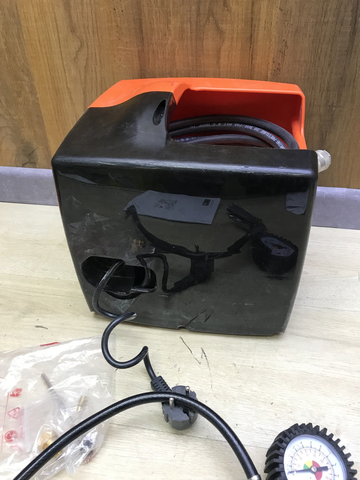 Black+Decker 8215340BND701 Air Compressor BD 195-CUBO, I31737