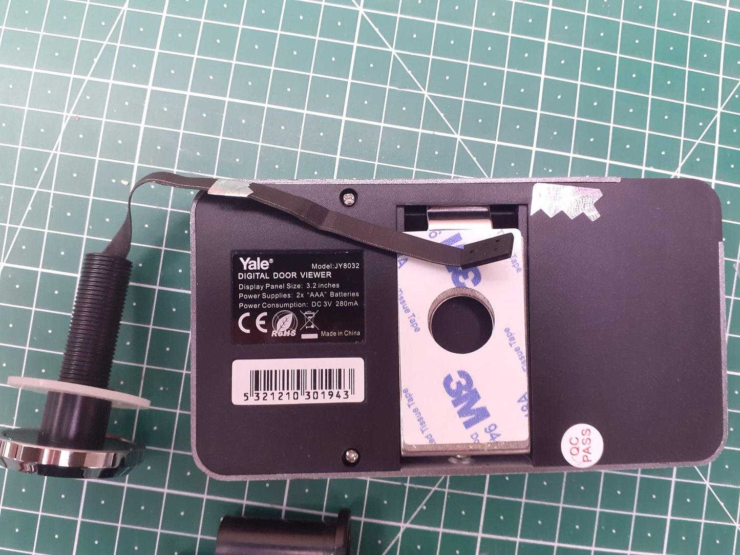 Yale Digitaler Türspion, für 38-110 mm breite Türen und 14-mm-Löcher, I13764