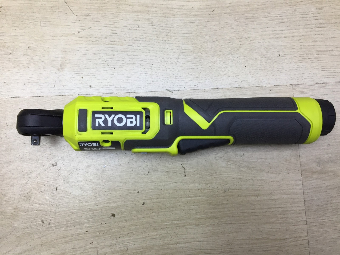 RYOBI 4 V USB-LITHIUM Akku-Ratschenschrauber RR14W4, mit Akku, 1/4 Zoll, I34159