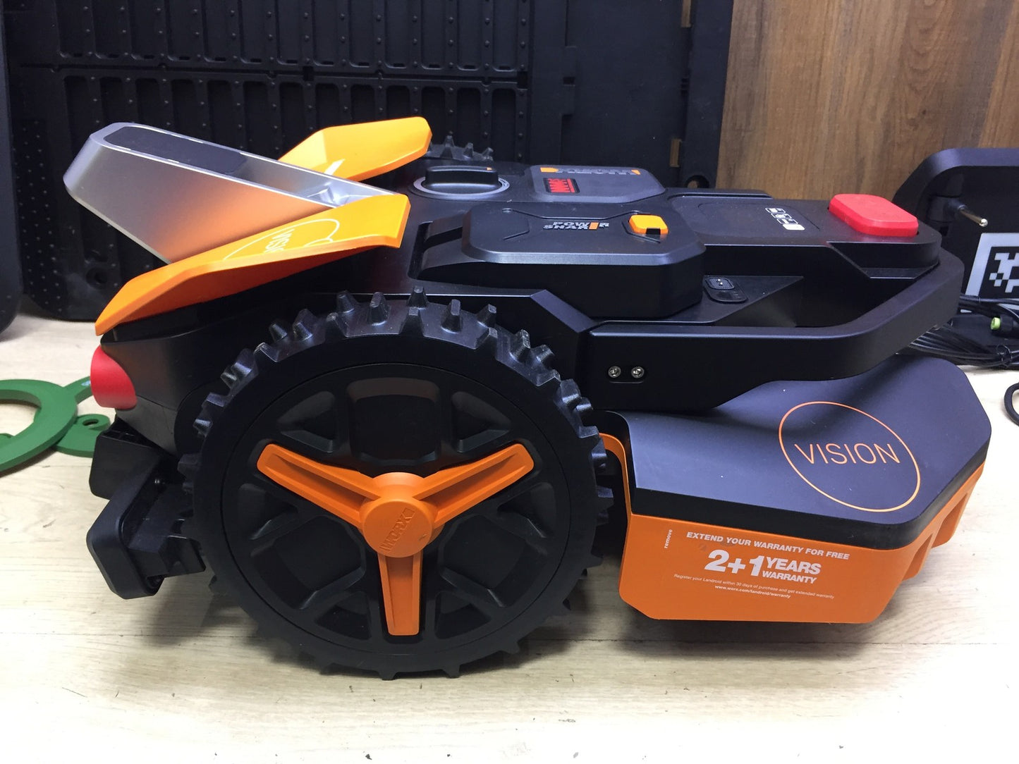 WORX Landroid Vision S250 Mähroboter WR202E, für Gärten bis 250m², I33681