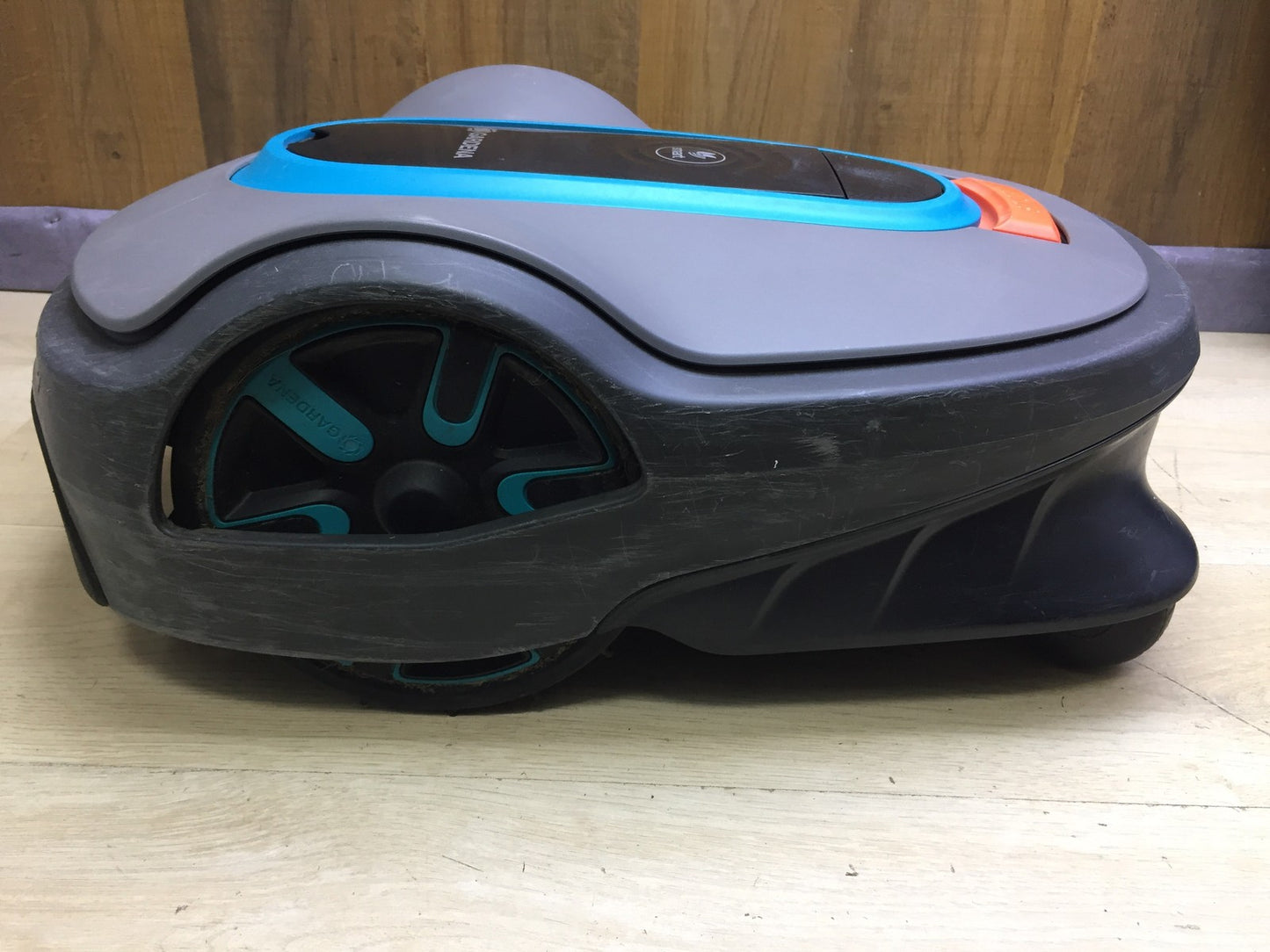 Gardena robotic lawnmower smart SILENO life 750 m² set (19701-60), I33292