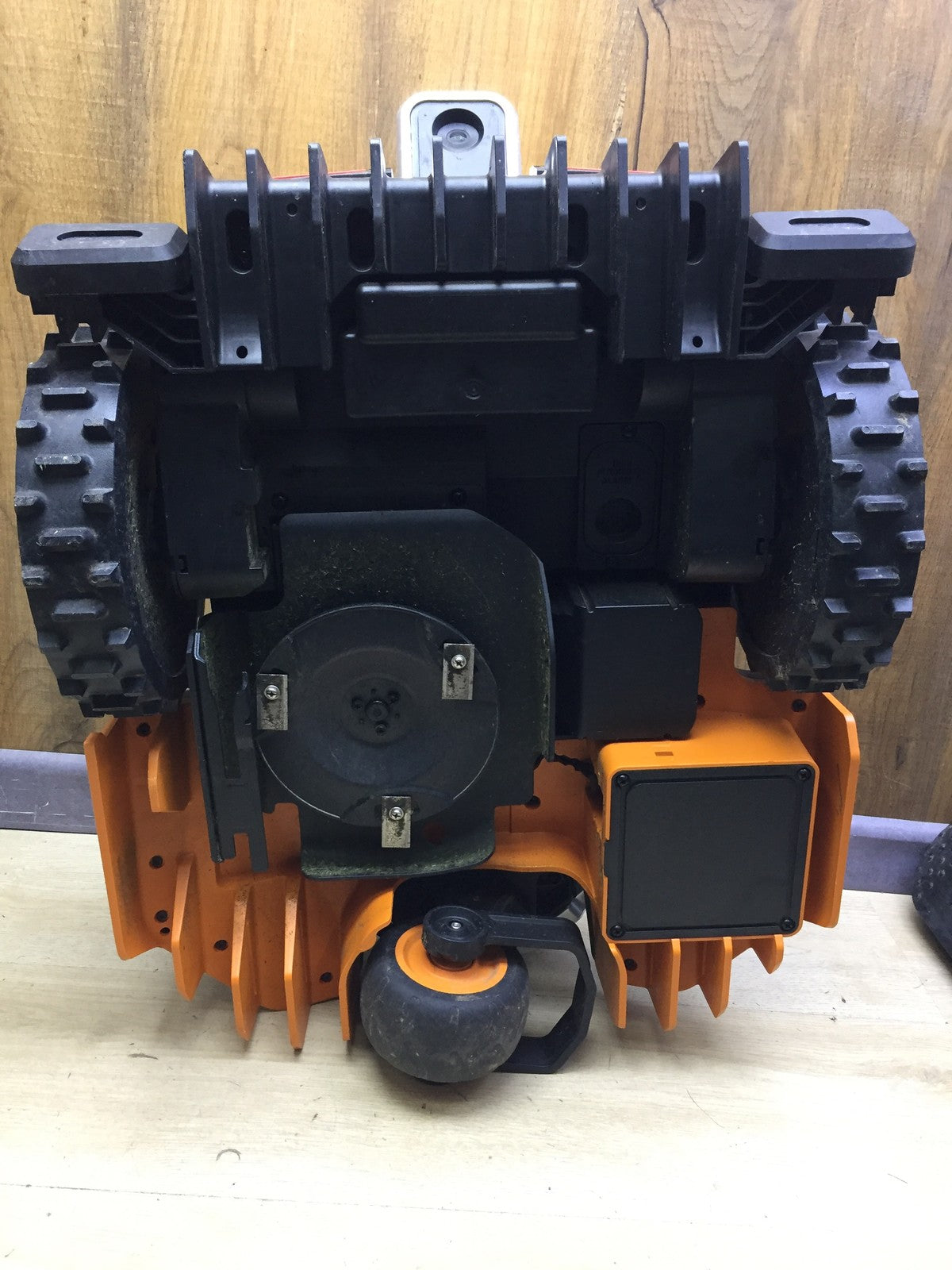 WORX Landroid Vision M600 Mähroboter WR206E.1 für Gärten bis 600m², I33991