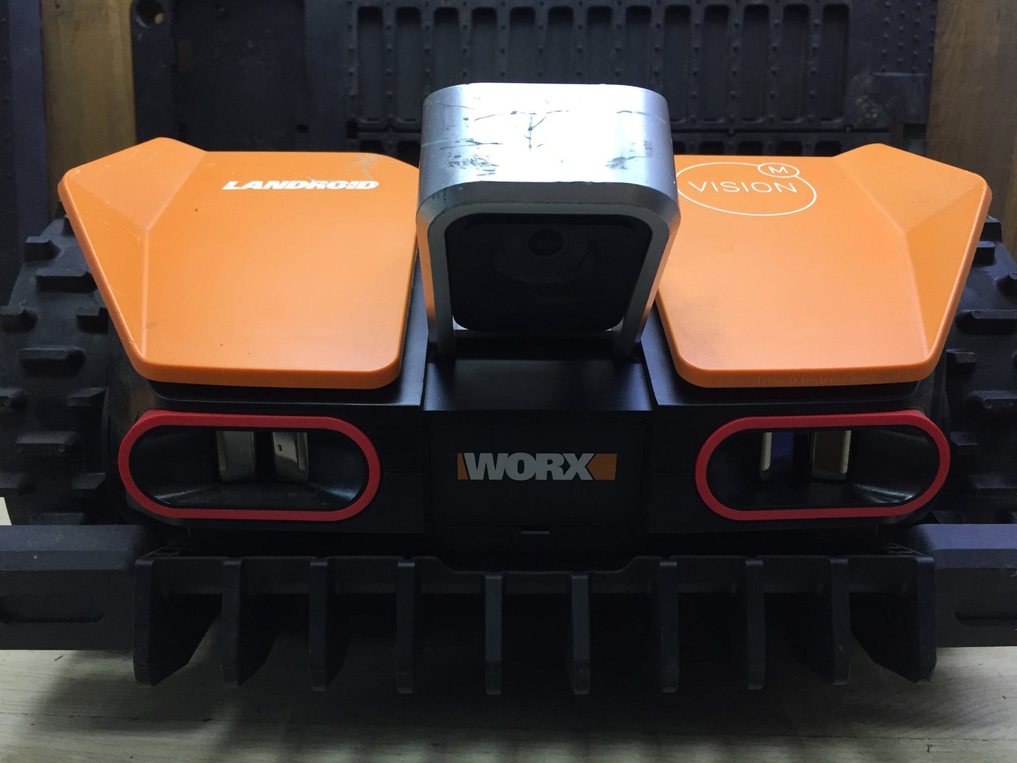 WORX Landroid Vision M600 Mähroboter WR206E.1 für Gärten bis 600m², I33645