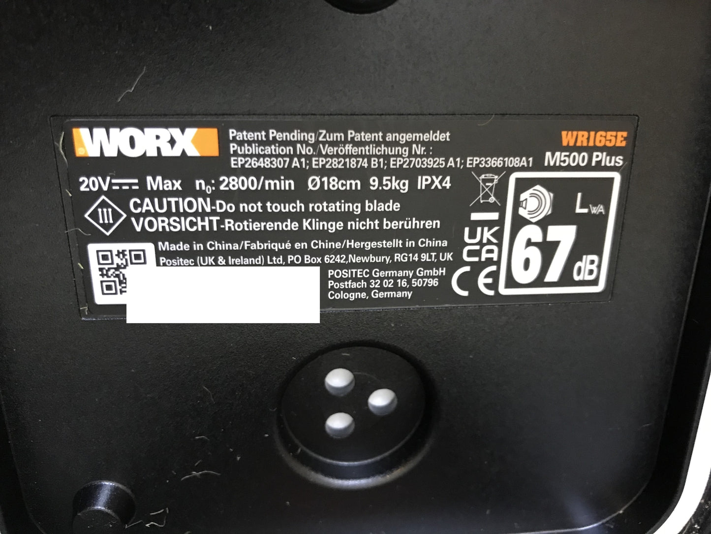 WORX Landroid M500 PLUS WR165E Robotic Lawnmower for up to 500 sqm with Wi-Fi, Bluetooth, I30367
