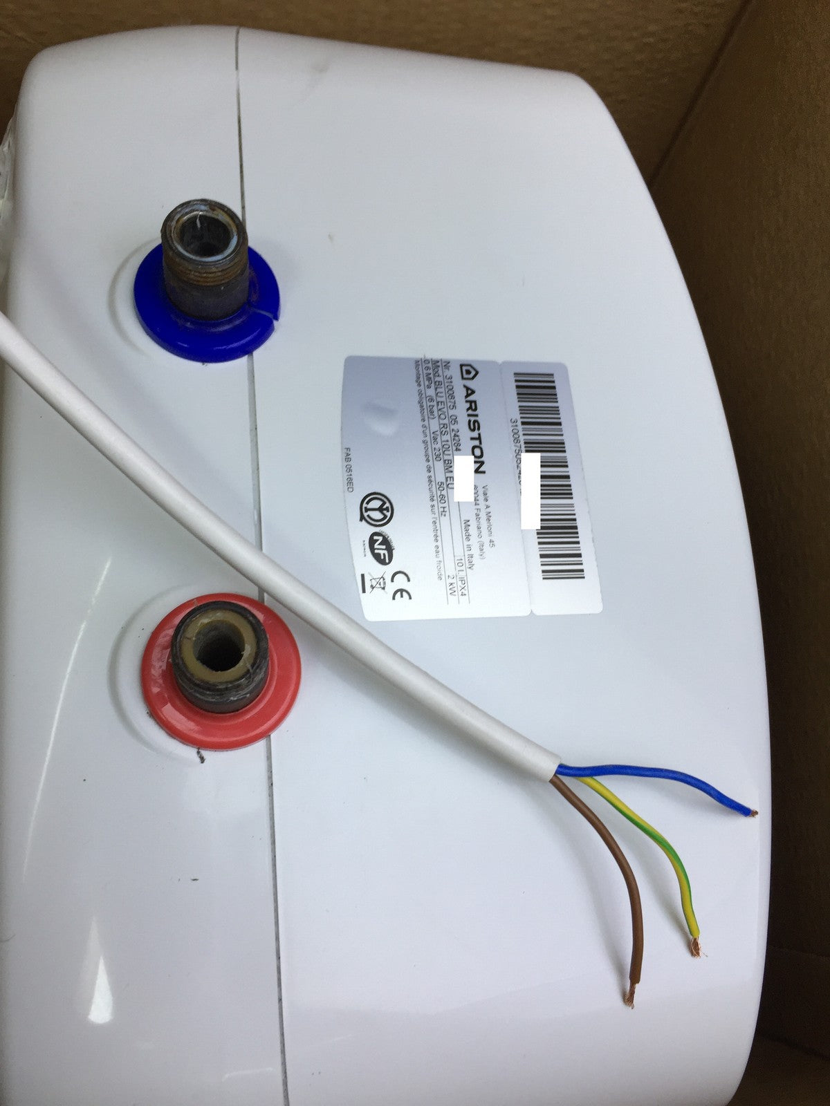 Ariston Blu Evo RS electric instantaneous water heater, 10 liters, 2000 W, EEK: B, I33264