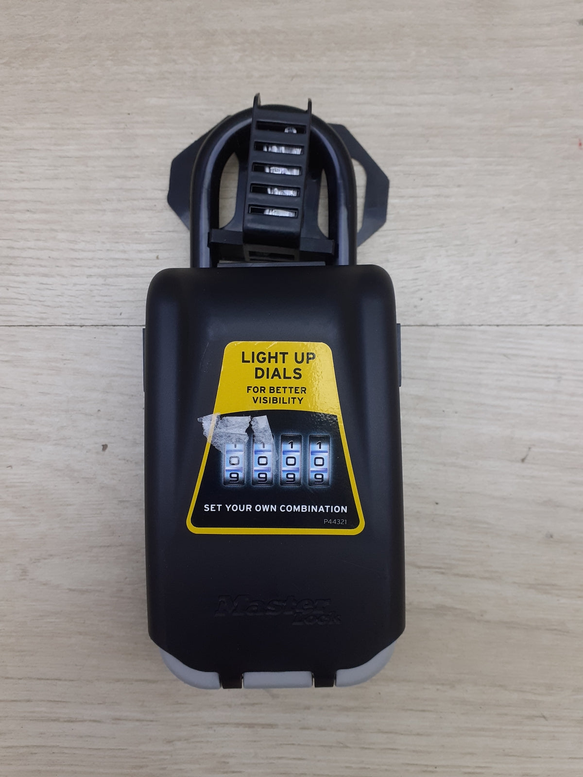 Master Lock Schlüsseltresor mit beleuchteten Zahlencode, I19727