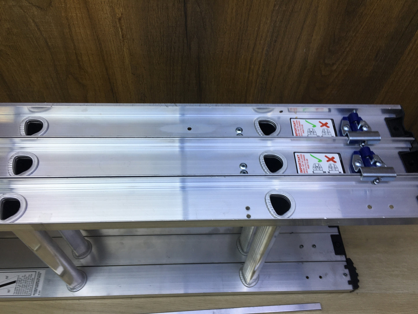 Werner 76003 3-teilig Aluminium Dachbodenleiter mit Handlauf 3,0m, I30389