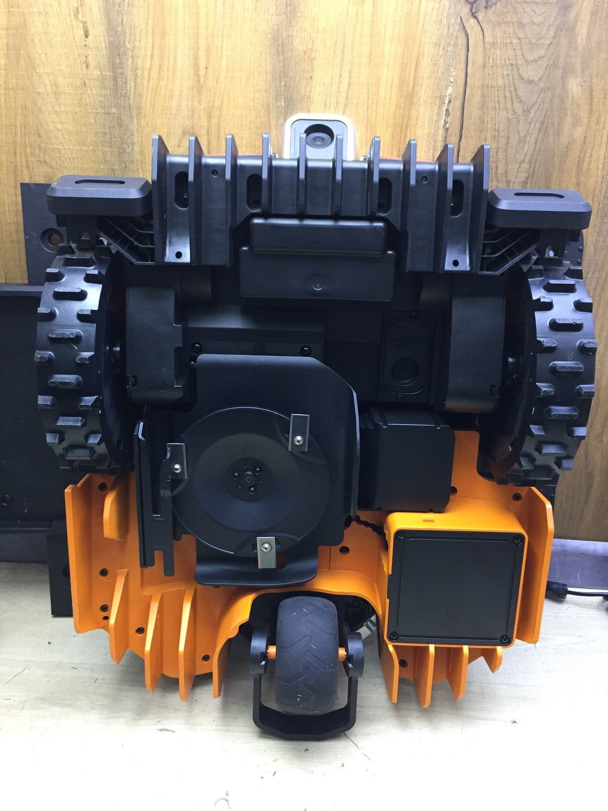 WORX Landroid Vision M800 Mähroboter WR208E.1 für Gärten bis 800m², I33644