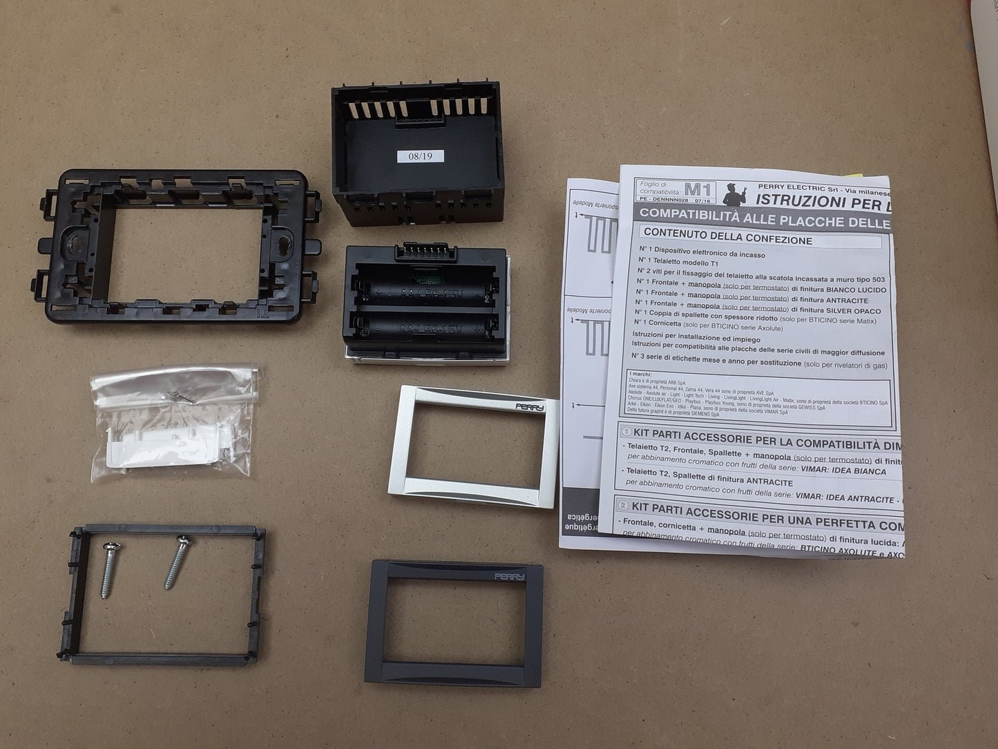 Digitales Thermostat Perry 1TI TE542 für Unterputz, I07252