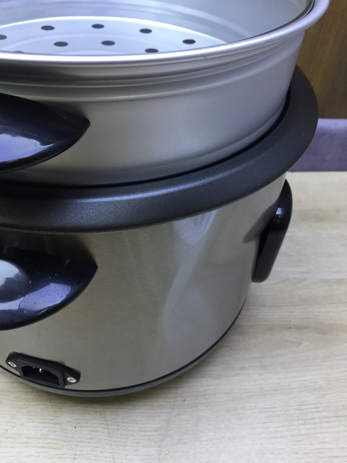 Bestron ARC180 rice cooker for 8-10 people, including steamer attachment, I29408