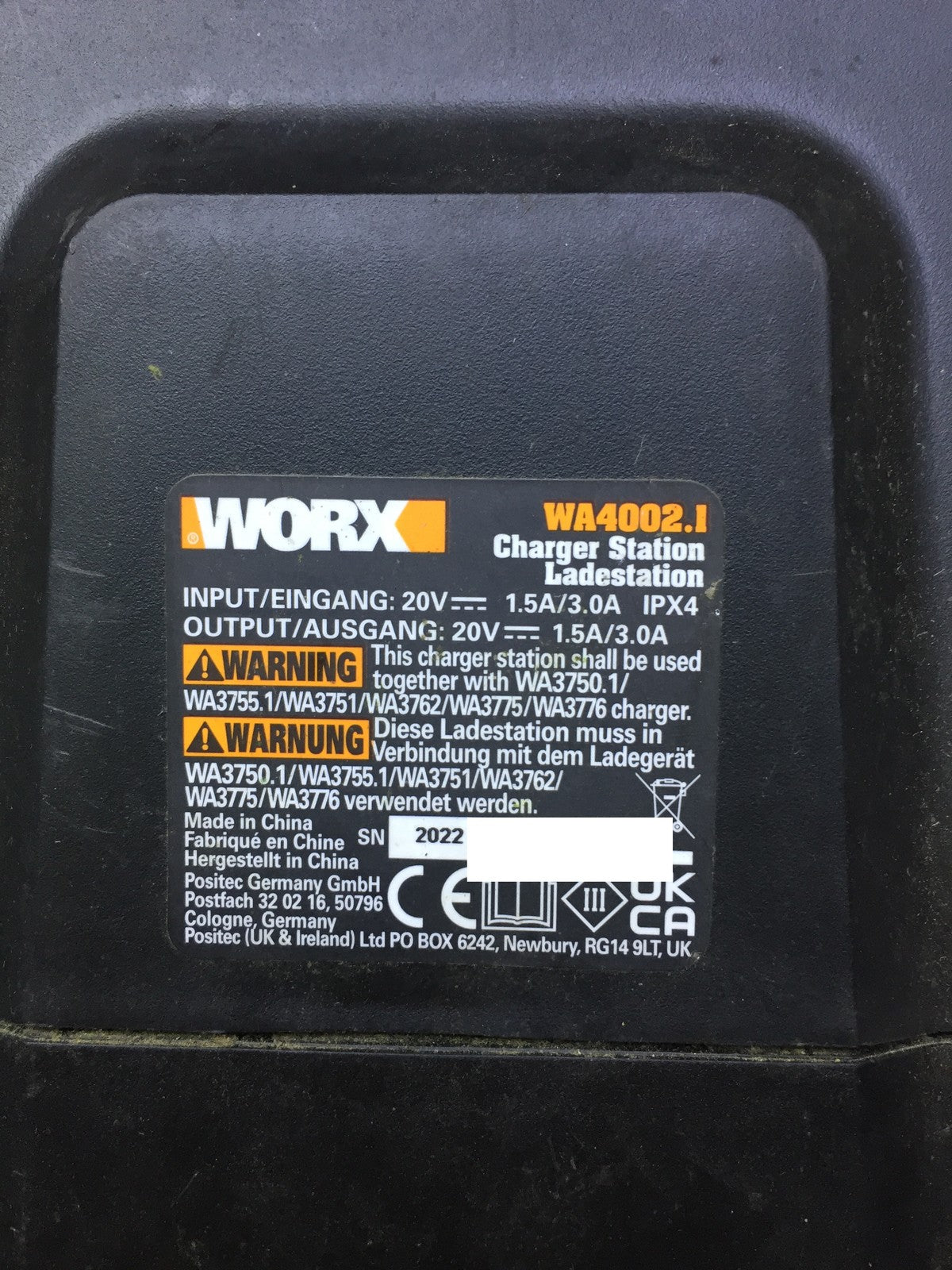 WORX Landroid M700 WR142E robotic lawnmower for gardens up to 700 sqm, I33263