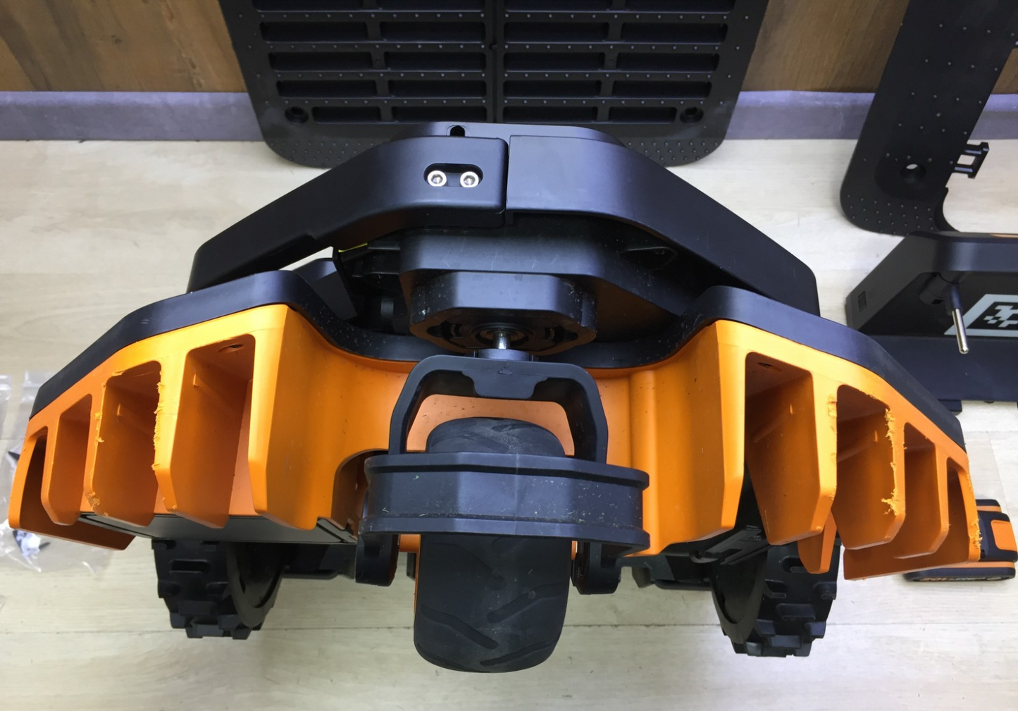 WORX Landroid Vision S250 Mähroboter WR202E für Gärten bis 250m² kabellos WLAN