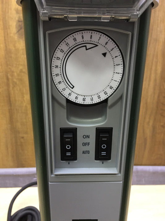 REV Gartensteckdose GreenCraft, 2-Fach Steckdosensäule mit Zeitschaltuhr, I33942