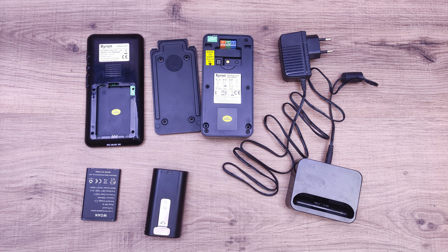 Byron DIC-24615 Kabellose Video-Türgegensprechanlage mit Monitor, I32743