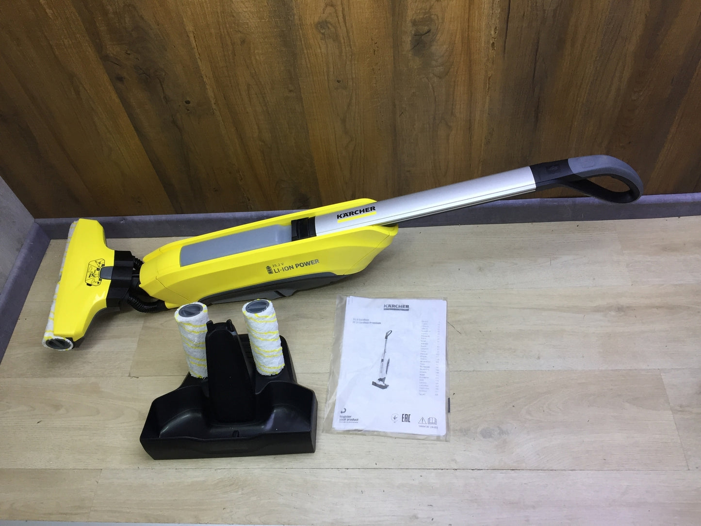 Kärcher FC 5 Cordless Battery-Powered Hard Floor Cleaner (1.055-601.0), I31904