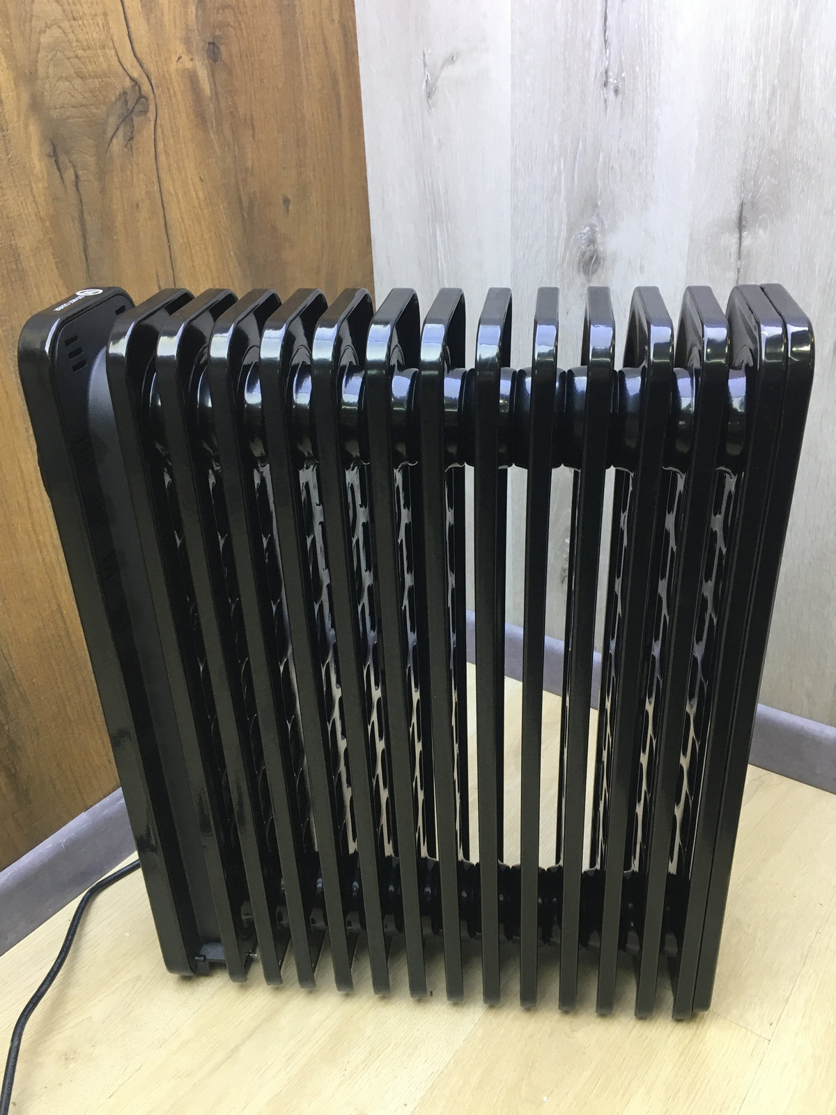 PELONIS PHO25A3ABBDE Oil-filled Radiator 2500 W, Energy Saving, 13 Fins, I30623