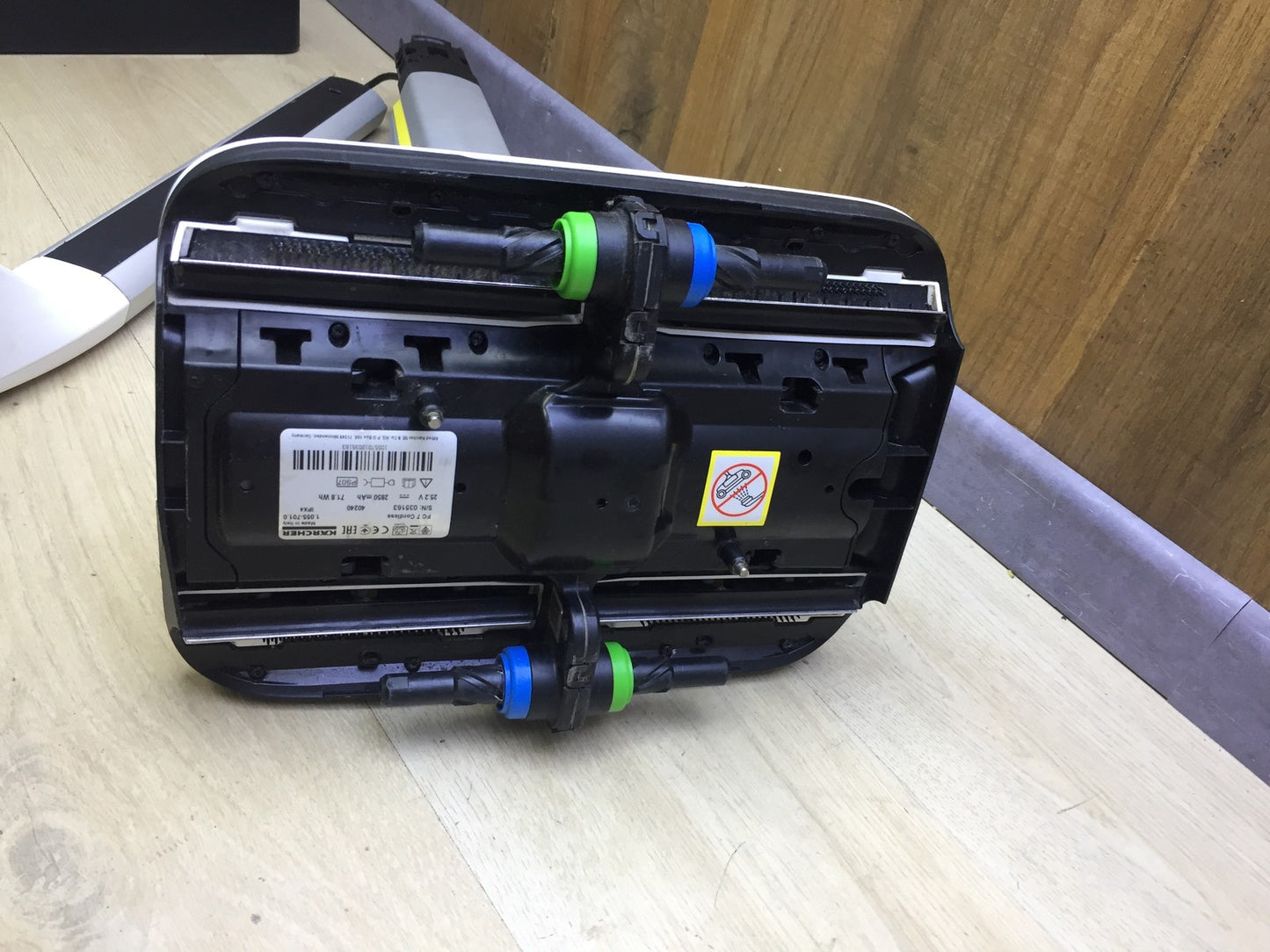 Kärcher 1.055-701.0 Hartbodenreiniger FC 7 Cordless, kabellos, I32238