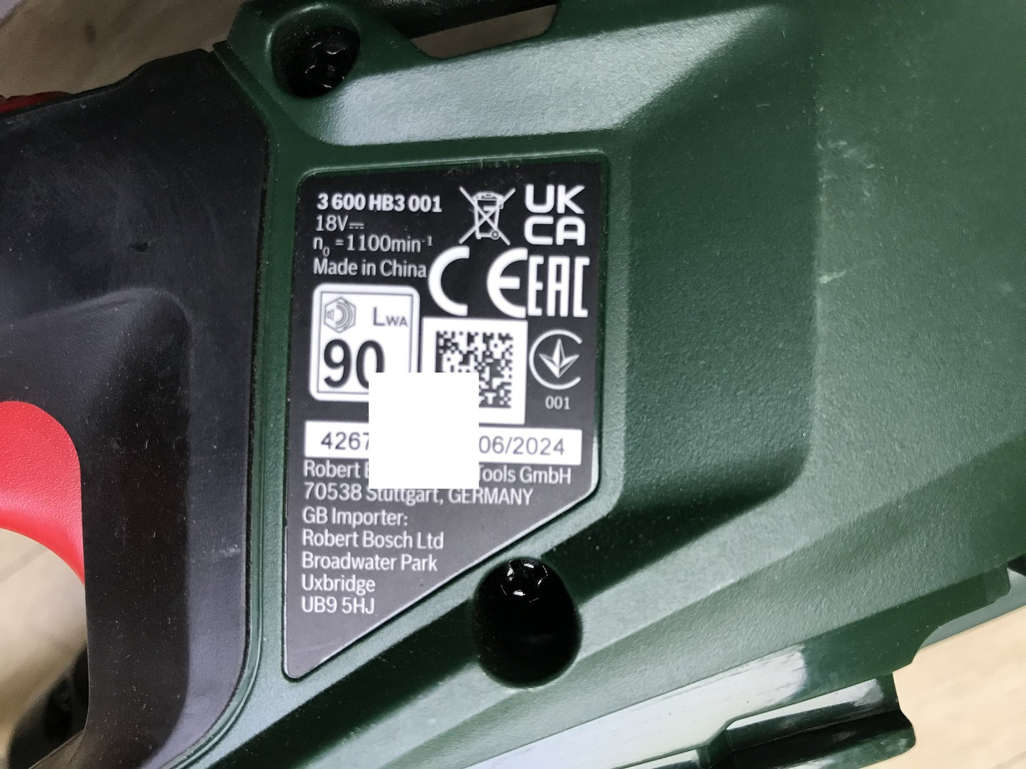 Bosch UniversalHedgePole 18 Cordless Hedge Trimmer without Battery and Charger, I33066