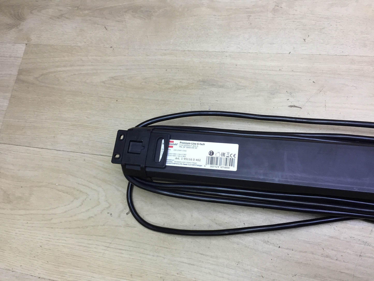 Brennenstuhl 1951160402 Premium-Line 6-way power strip, 5m cable, I32308