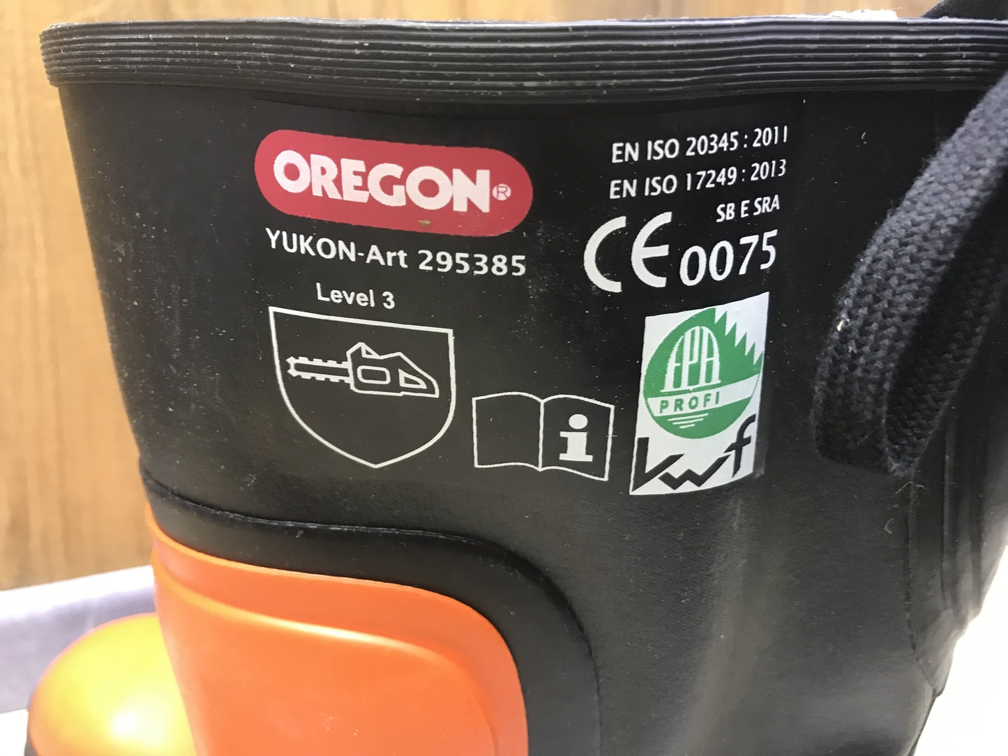 Oregon Yukon safety boots made of rubber, protective boots size 48, I31796