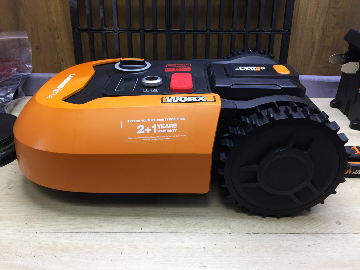 WORX Landroid M500 PLUS WR165E Mähroboter bis 500 qm mit WLAN, Bluetooth, I33689