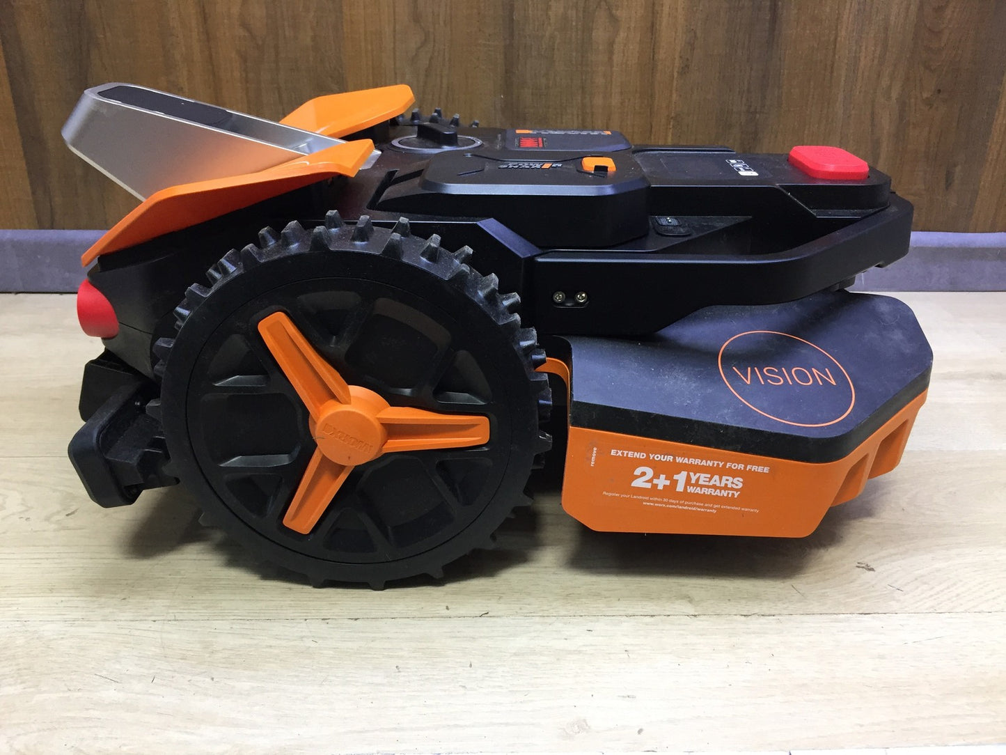 WORX Landroid Vision S250 robotic lawnmower WR202E for gardens up to 250m², I33171
